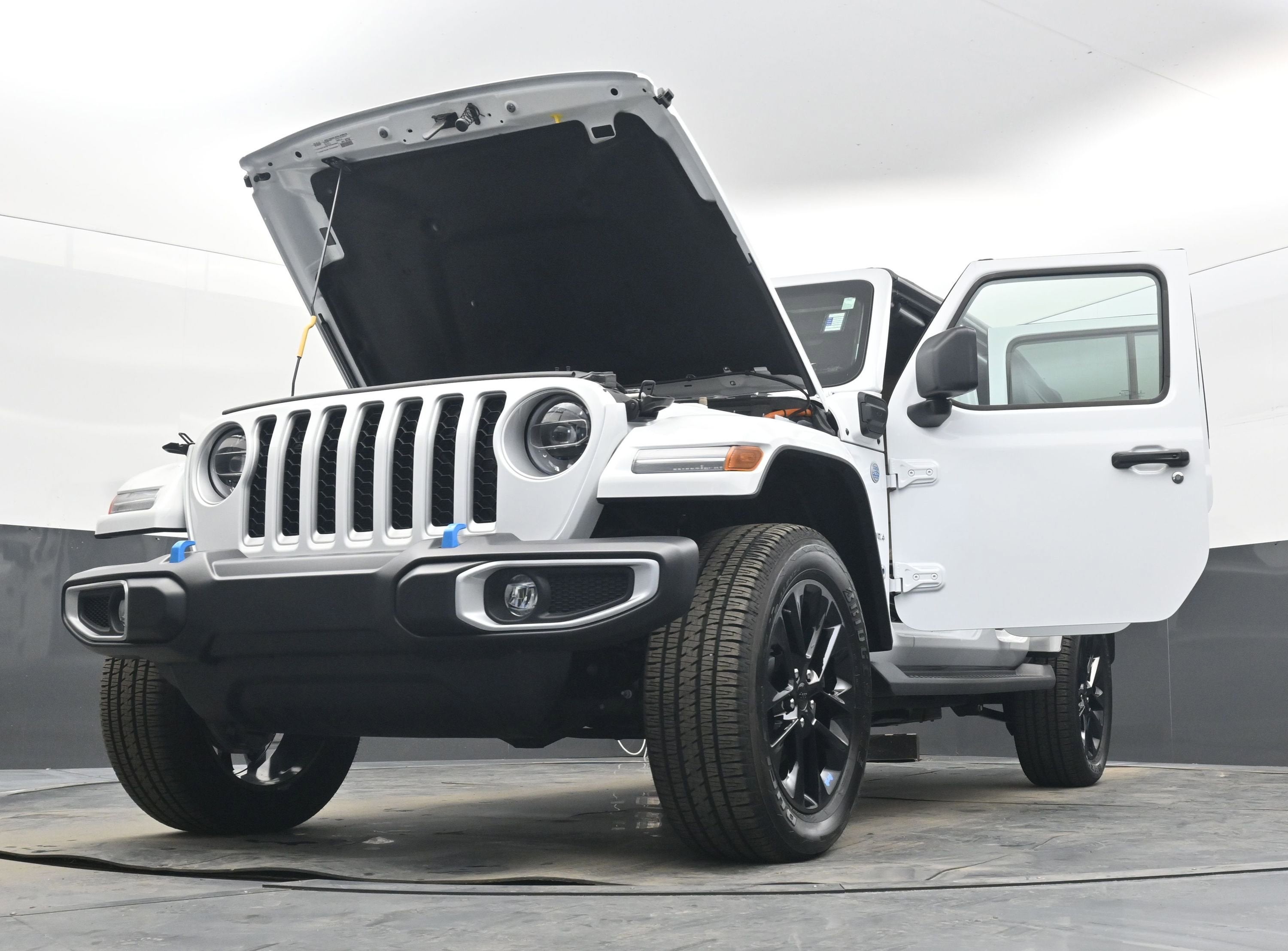 2022 Jeep Wrangler 4xe Unlimited Sahara 4x4