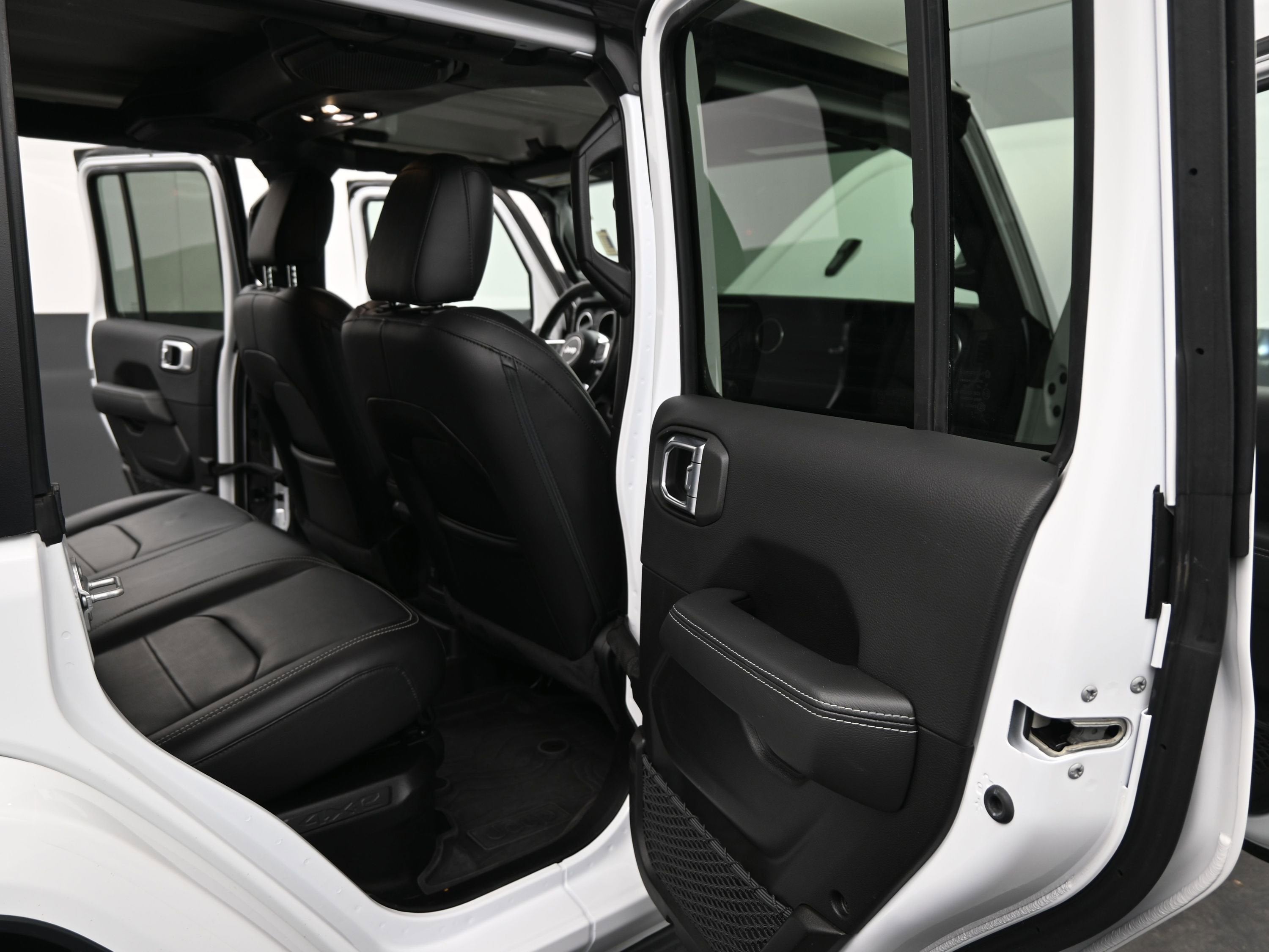 2022 Jeep Wrangler 4xe Unlimited Sahara 4x4