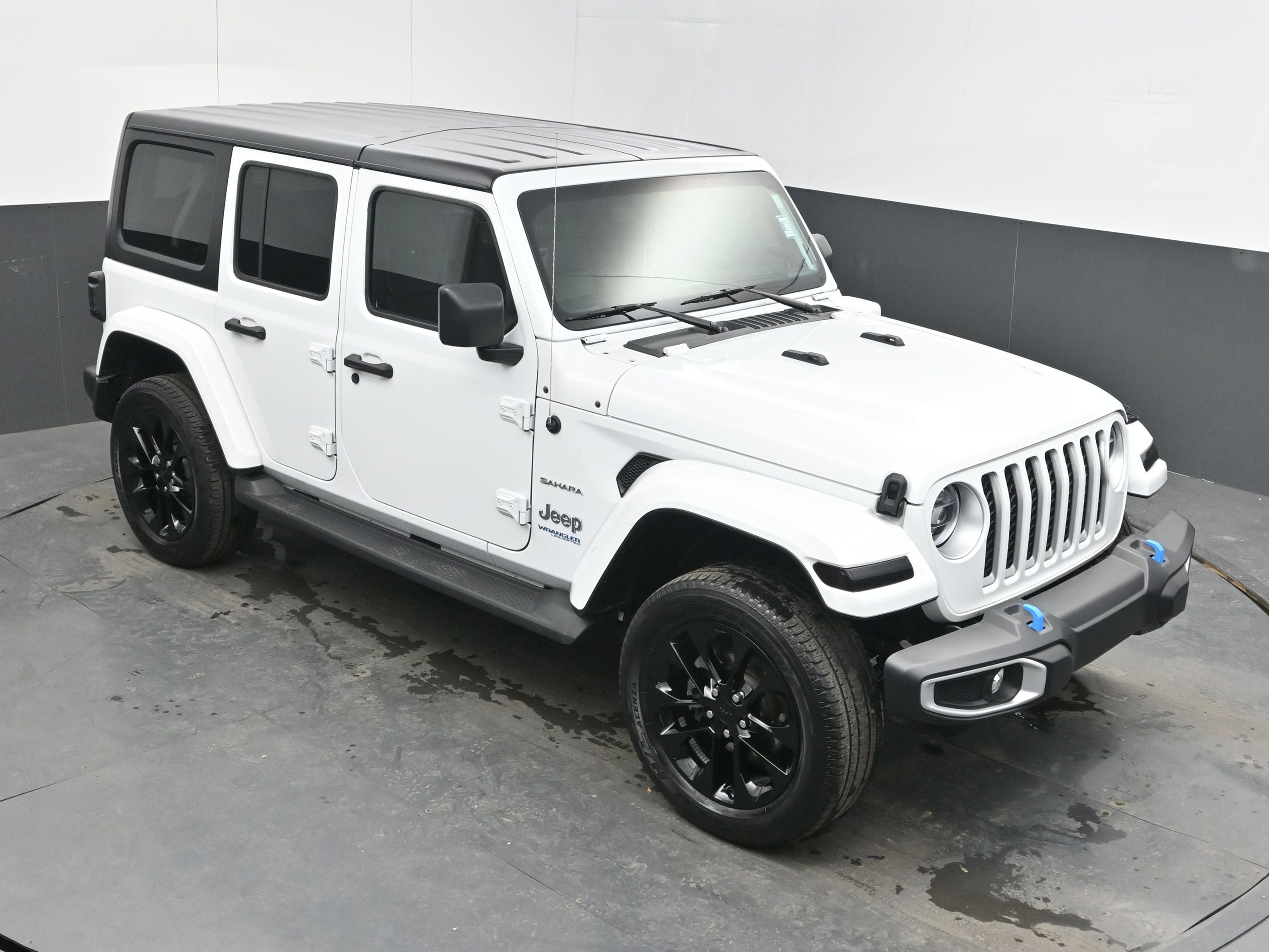 2022 Jeep Wrangler 4xe Unlimited Sahara 4x4