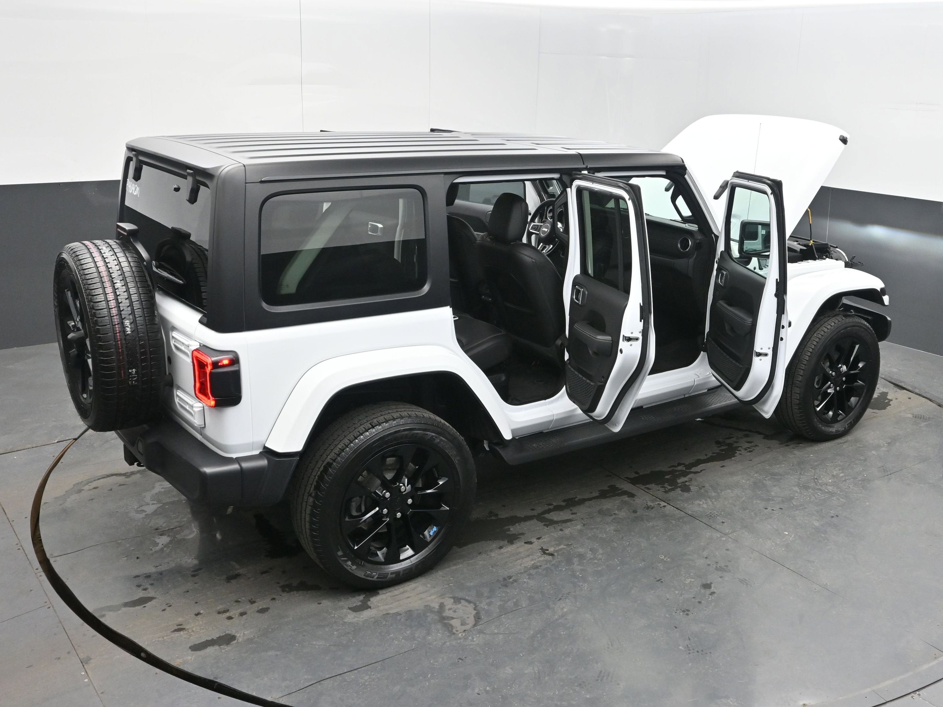 2022 Jeep Wrangler 4xe Unlimited Sahara 4x4