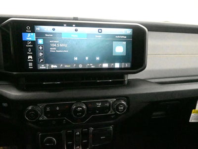 2025 Jeep Wrangler 4-Door Summit 4x4