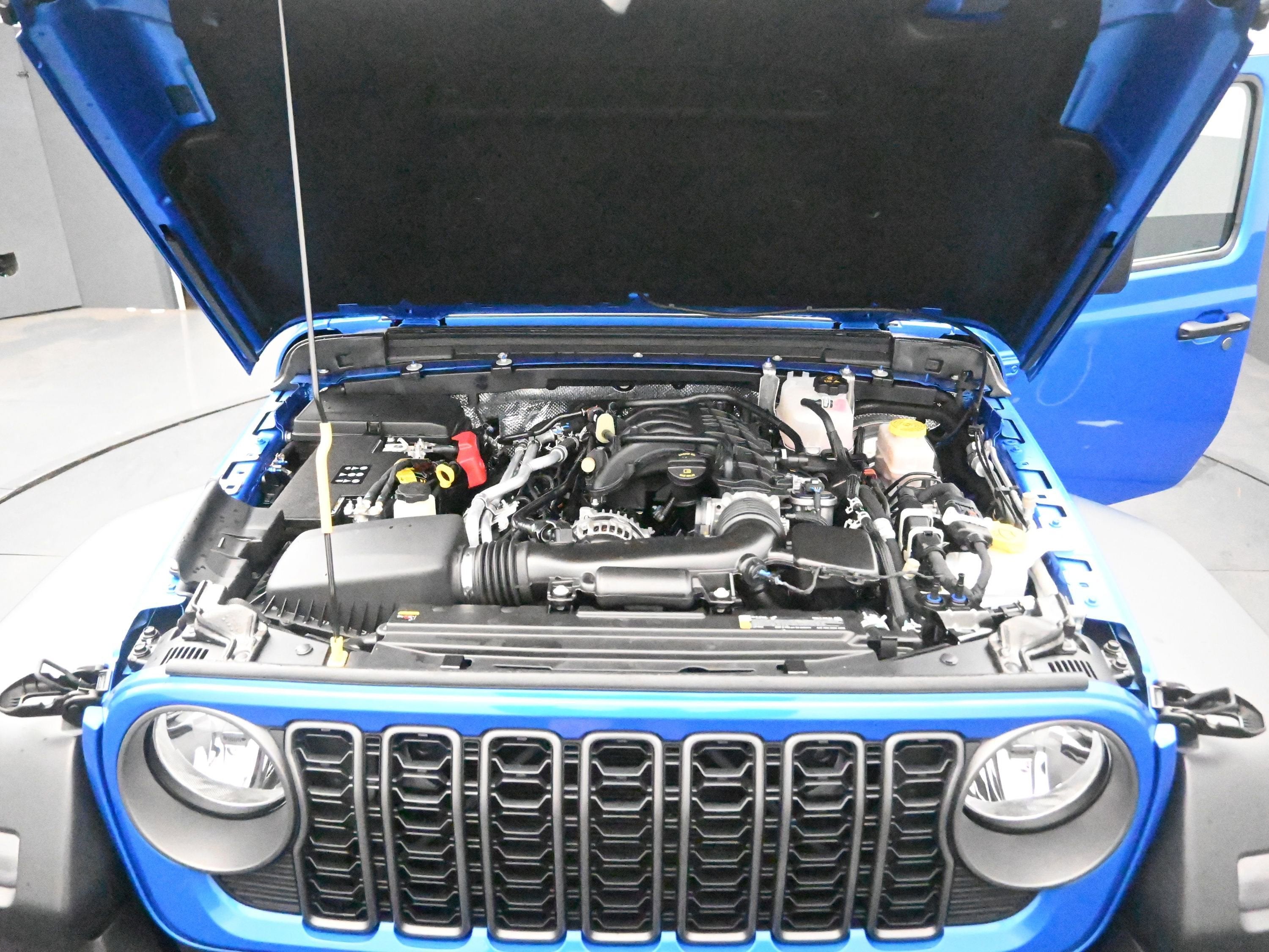 2025 Jeep Wrangler 4-Door Summit 4x4