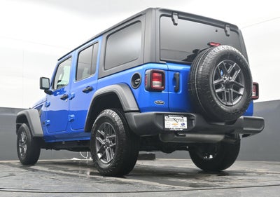 2025 Jeep Wrangler 4-Door Summit 4x4