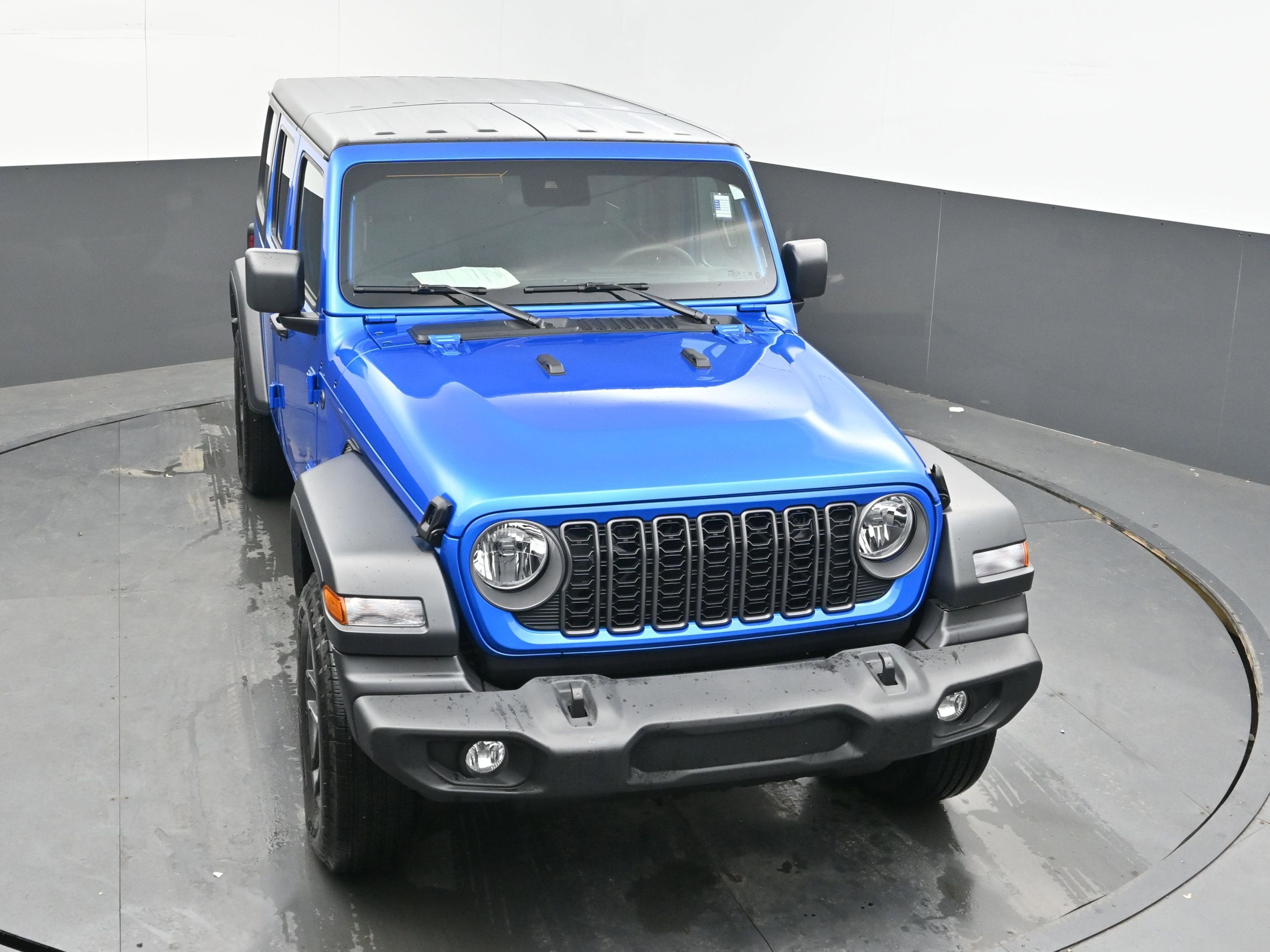 2025 Jeep Wrangler 4-Door Summit 4x4