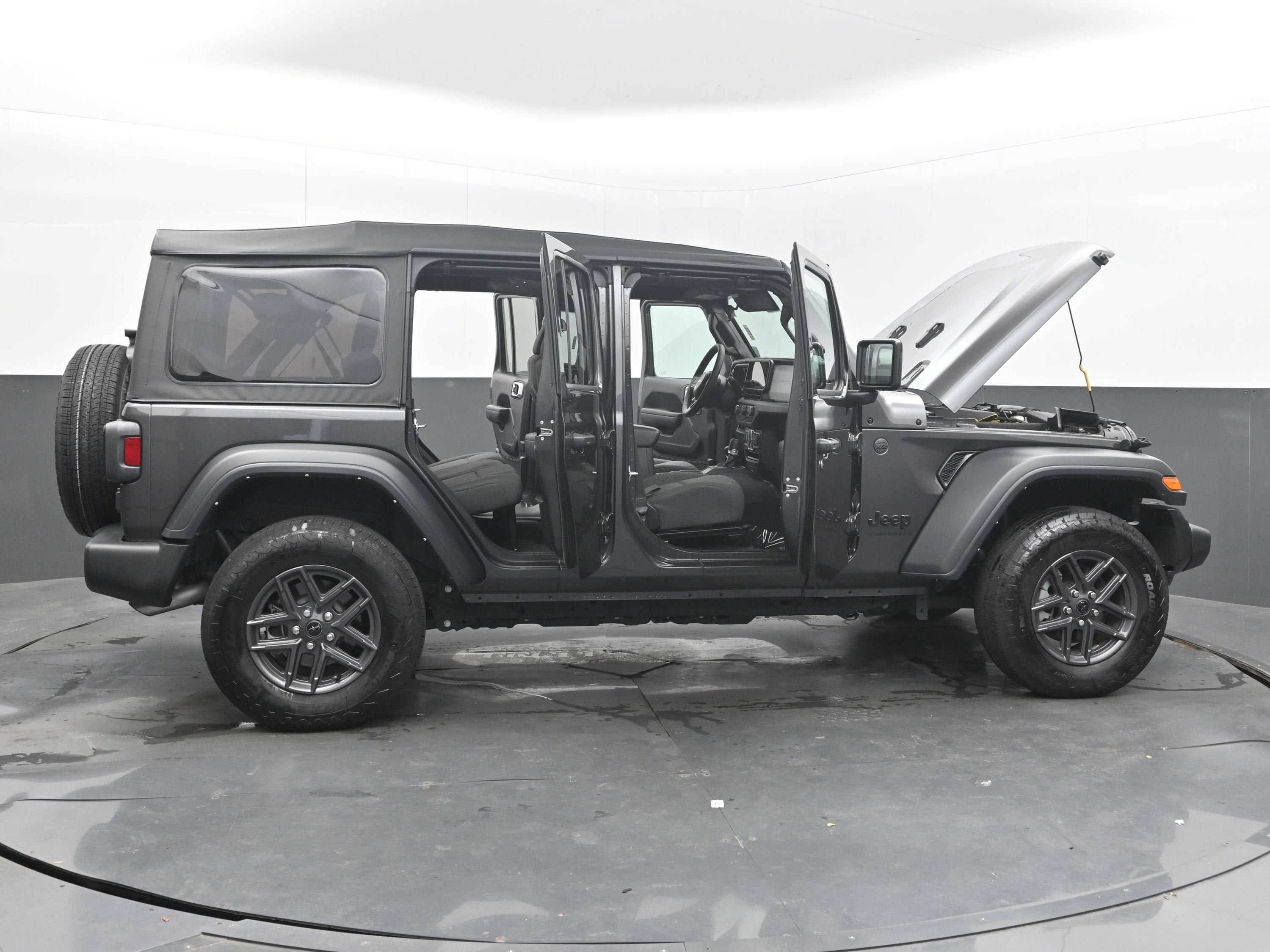 2025 Jeep Wrangler 4-Door Summit 4x4