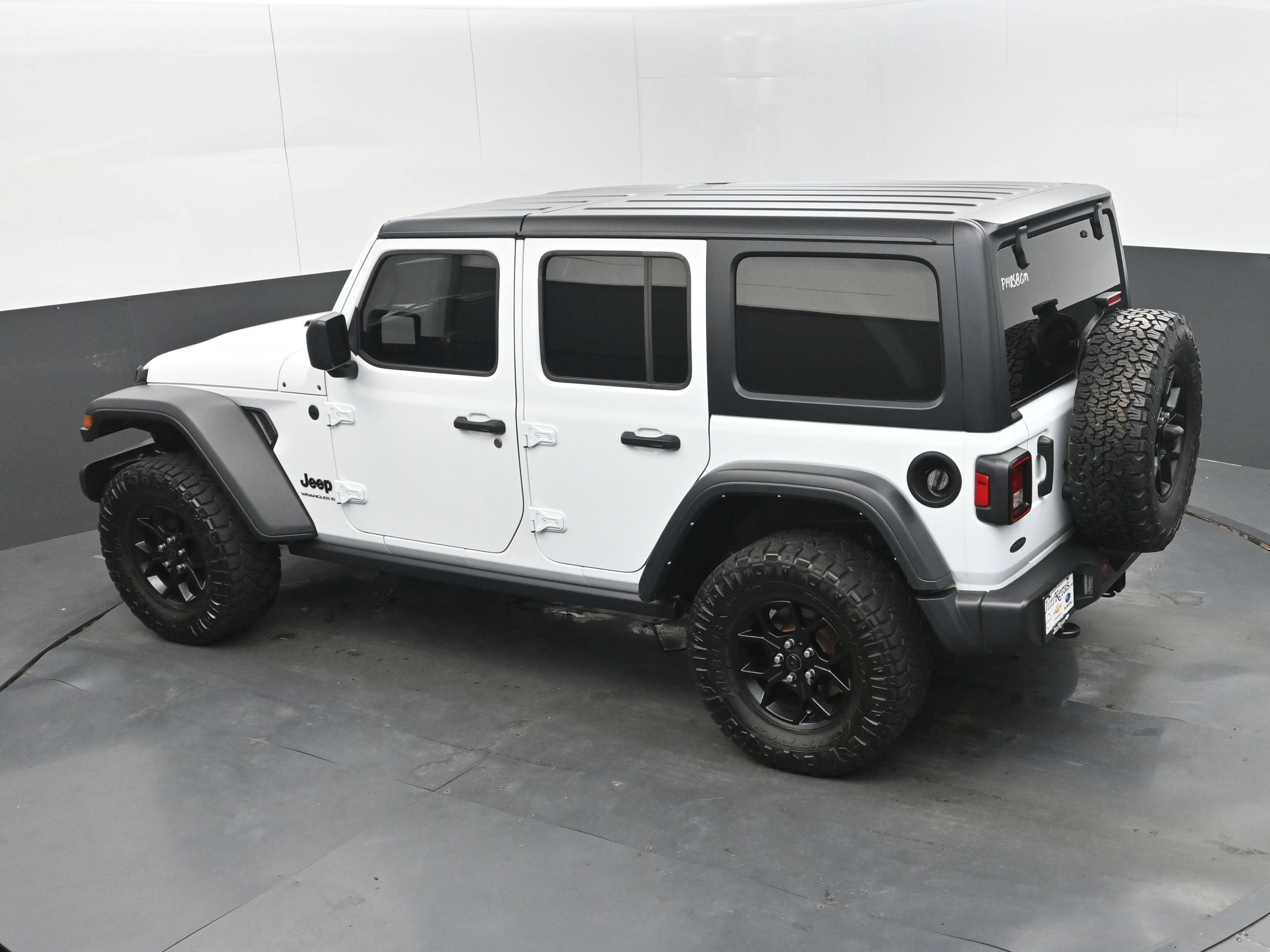 2024 Jeep Wrangler 4-Door Willys 4x4