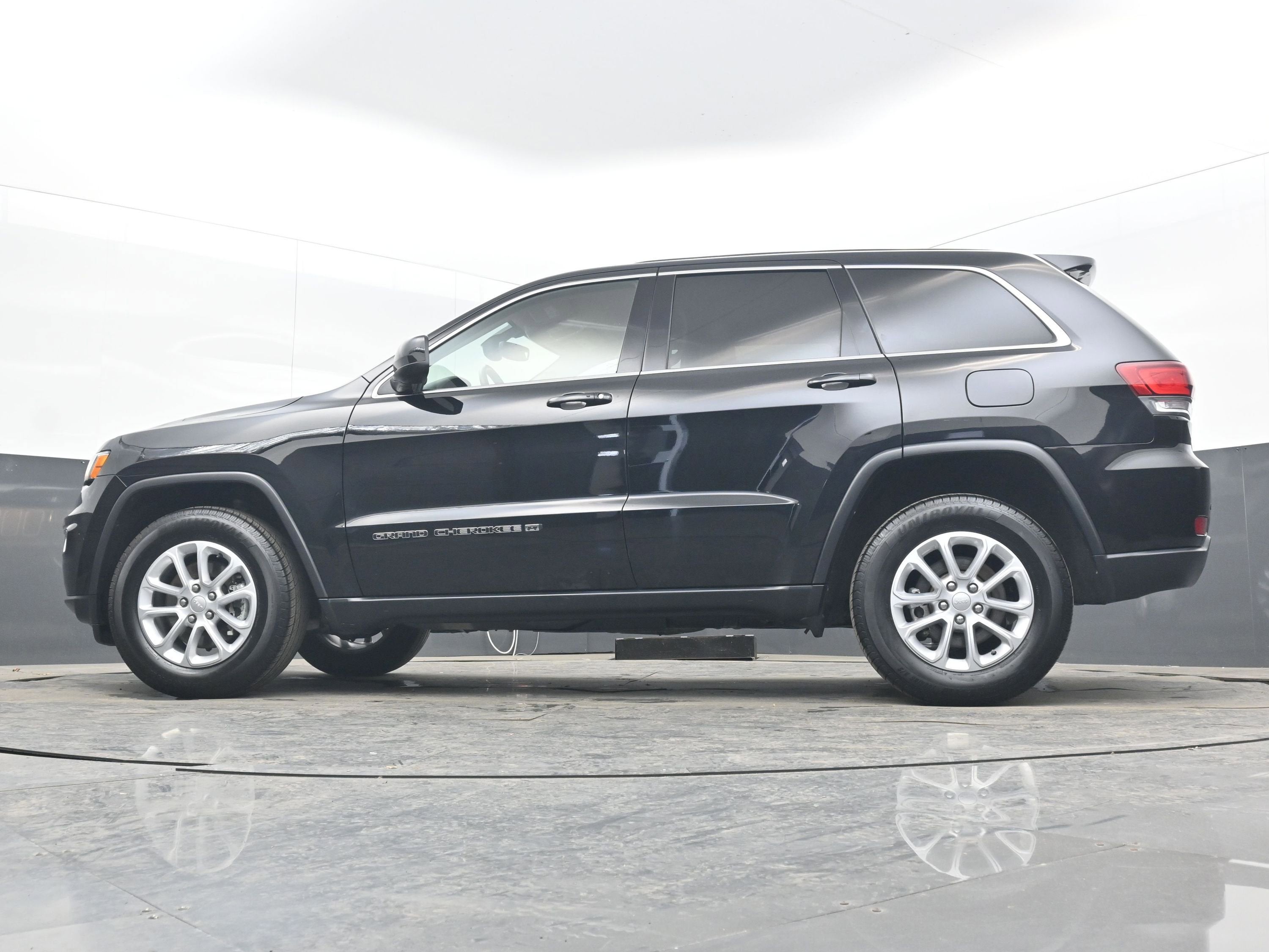 2022 Jeep Grand Cherokee WK Laredo E 4x4