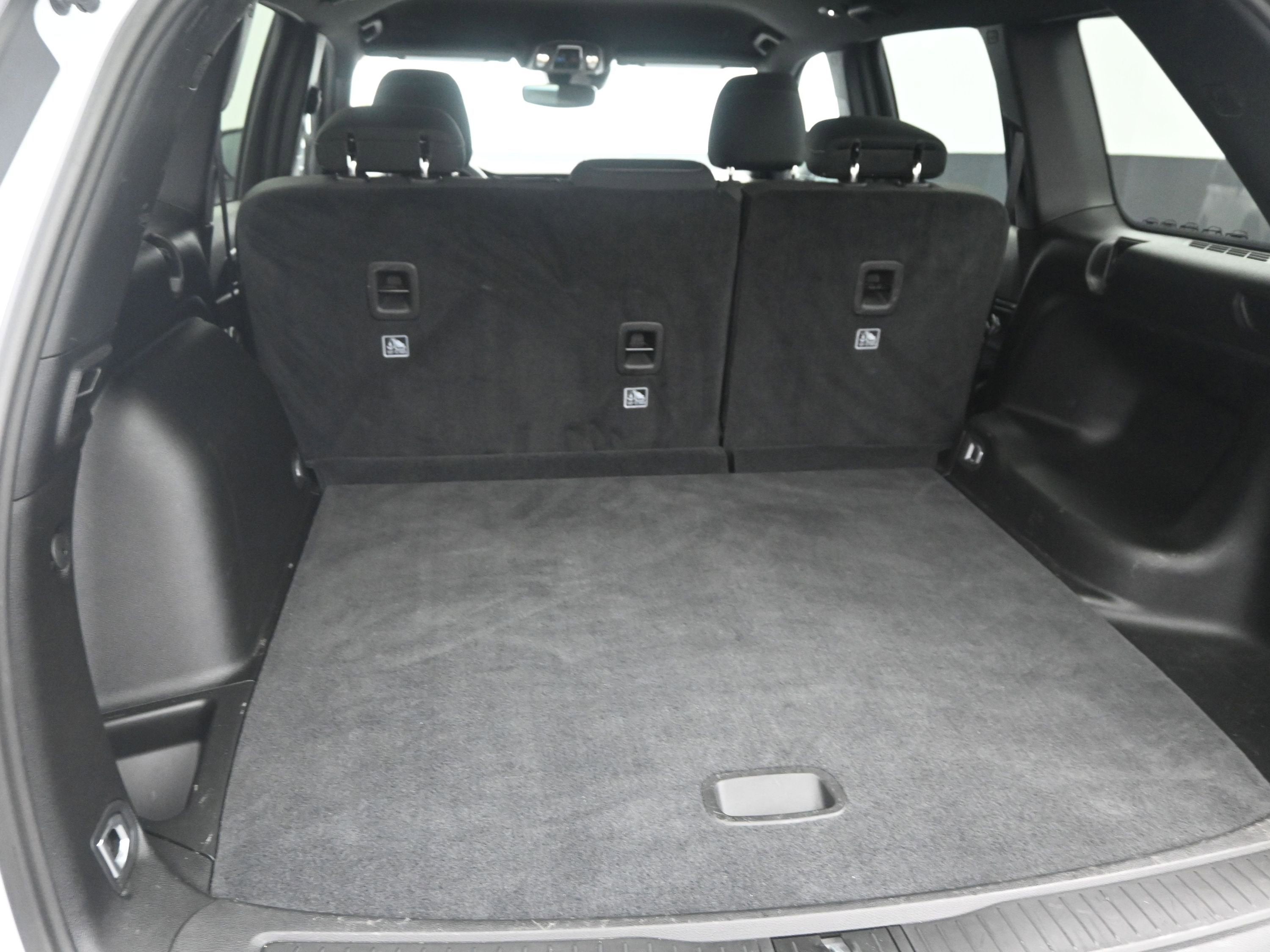 2024 Jeep Grand Cherokee Laredo 4x2