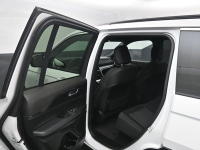 2024 Jeep Grand Cherokee Laredo 4x2