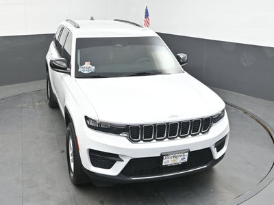 2023 Jeep Grand Cherokee Laredo 4x4