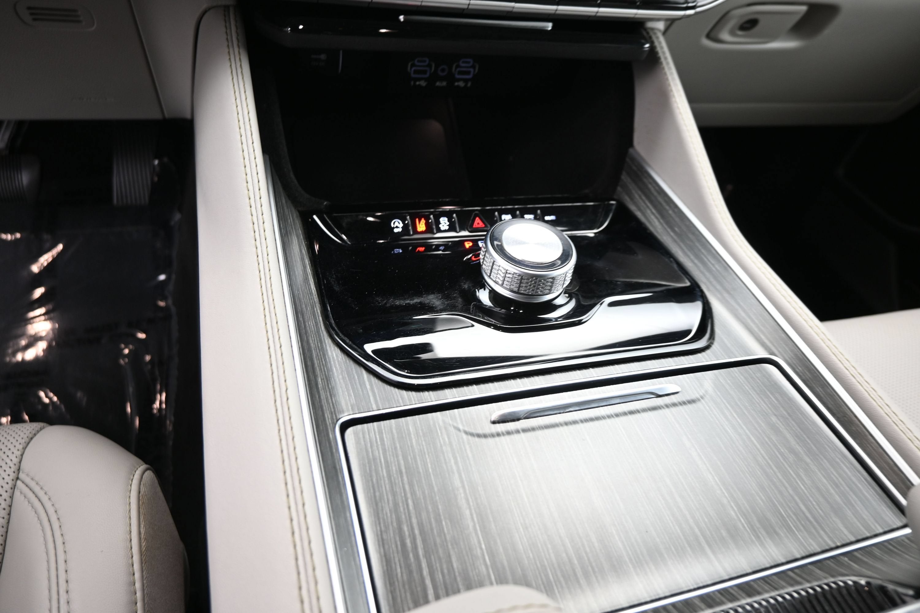 2024 Jeep Wagoneer Series II 4x2