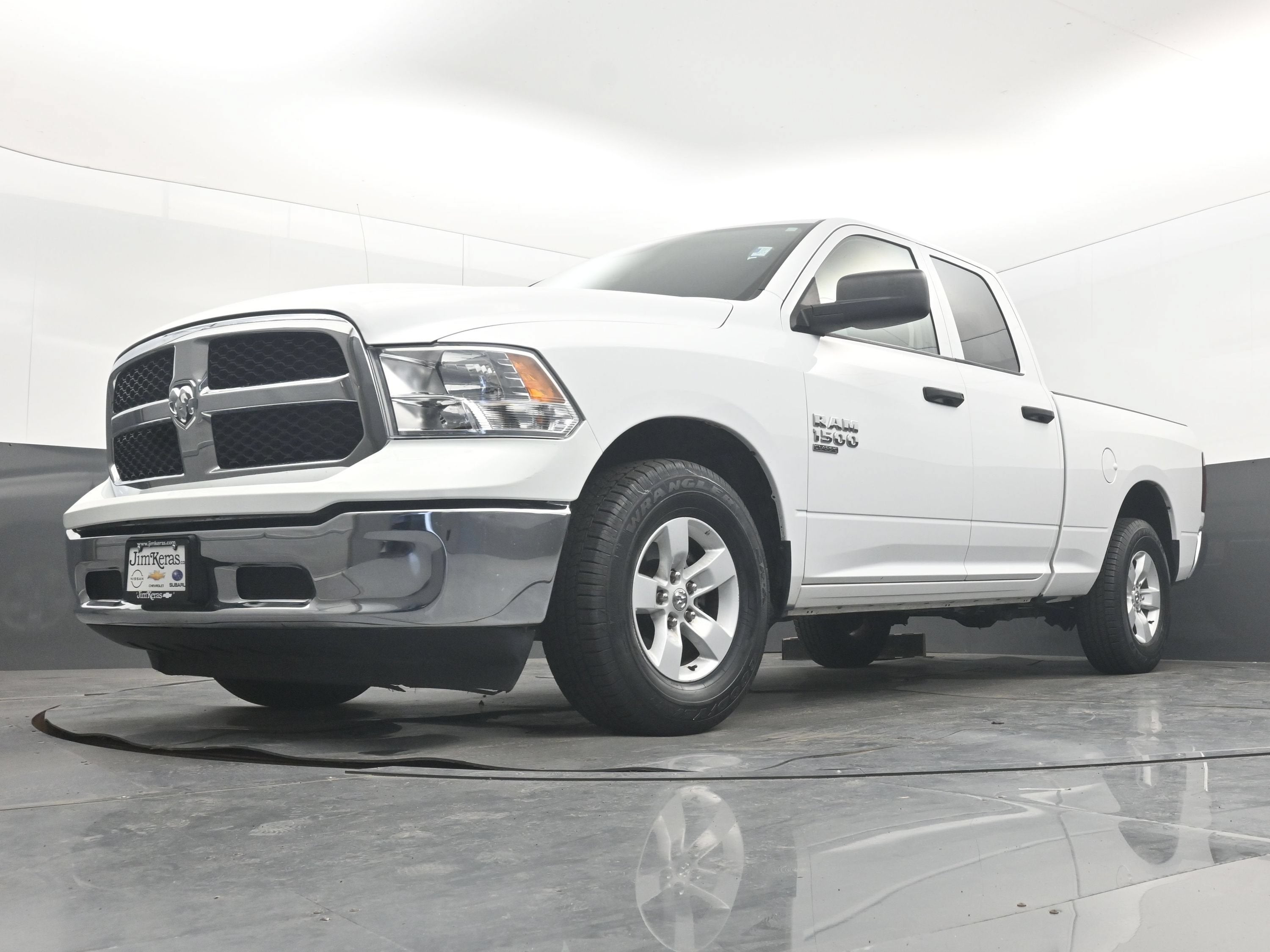 2024 RAM 1500 Classic SLT