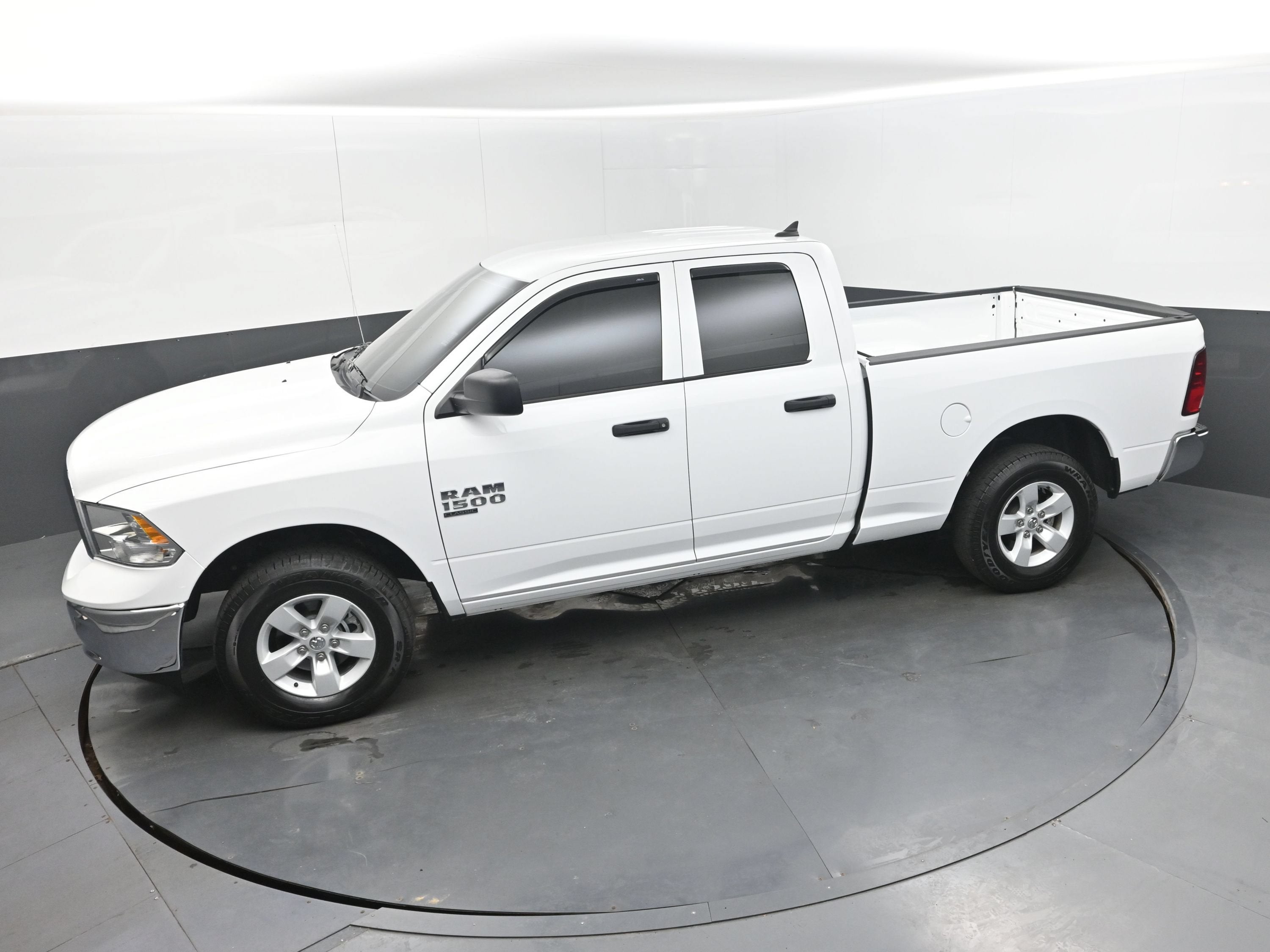 2024 RAM 1500 Classic Tradesman Quad Cab 4x4 6'4" Box