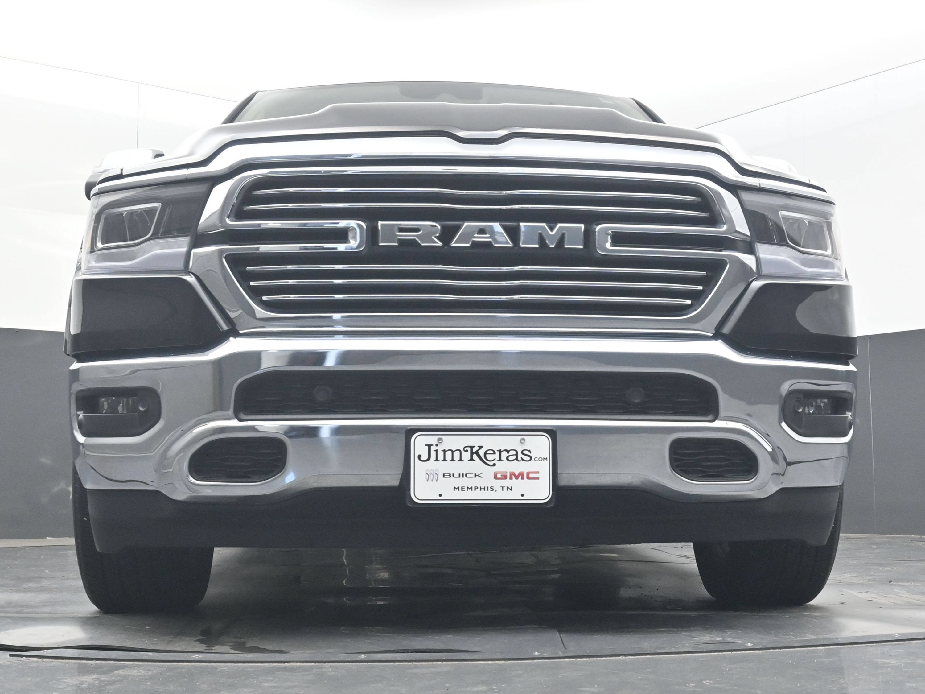 2019 RAM 1500 Laramie Crew Cab 4x2 5'7" Box