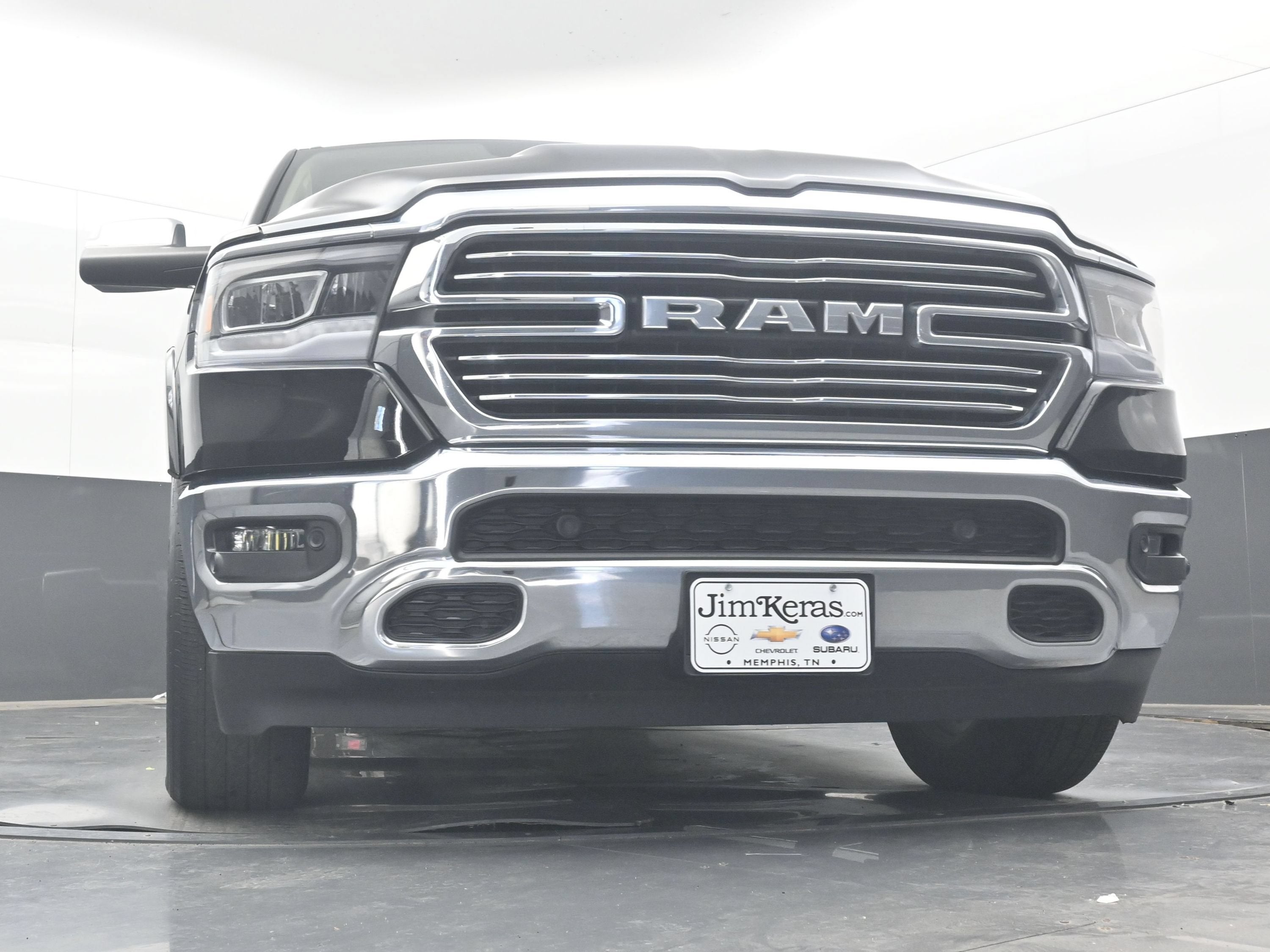 2019 RAM 1500 Laramie Crew Cab 4x2 5'7" Box