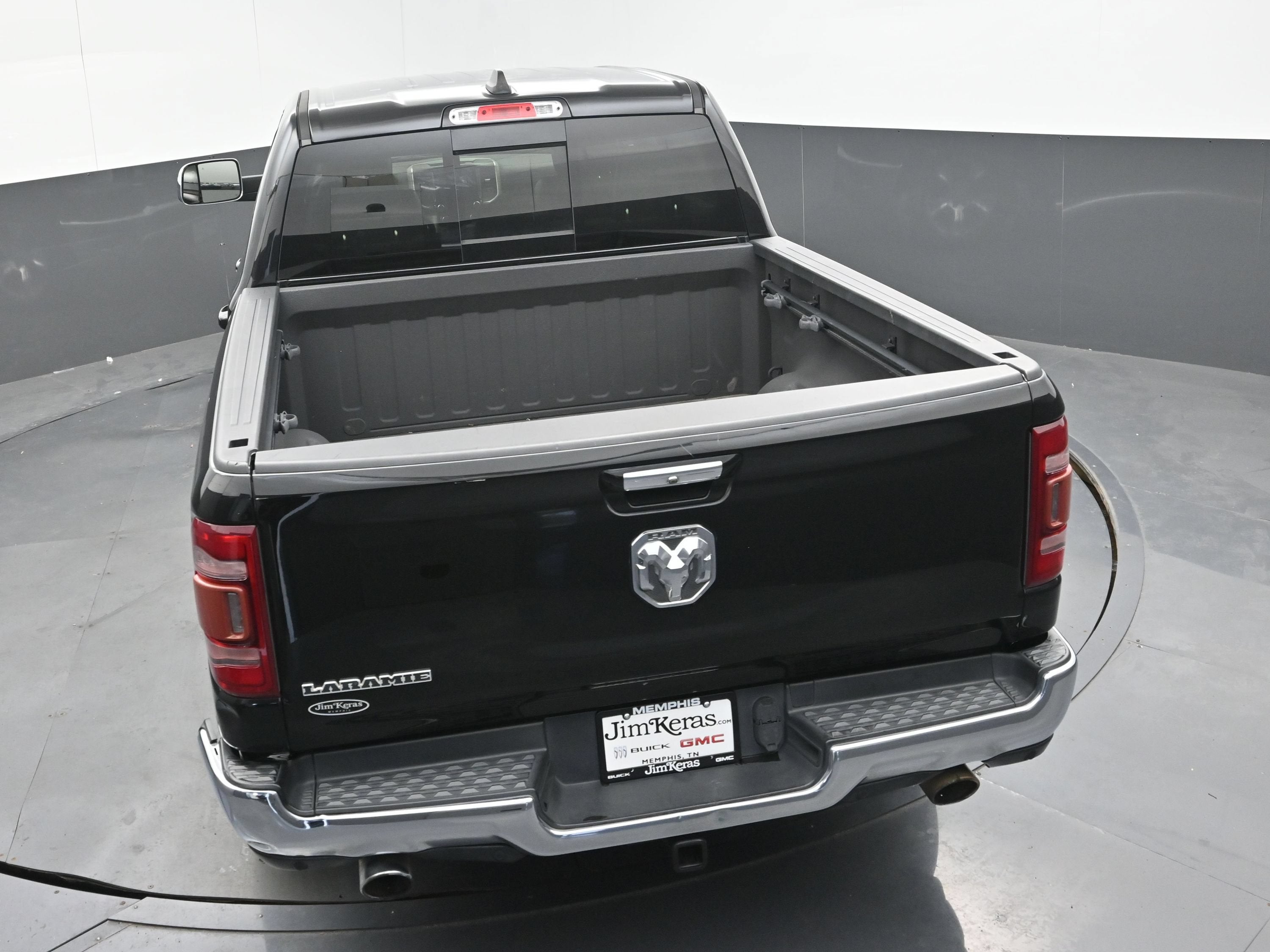 2019 RAM 1500 Laramie Crew Cab 4x2 5'7" Box