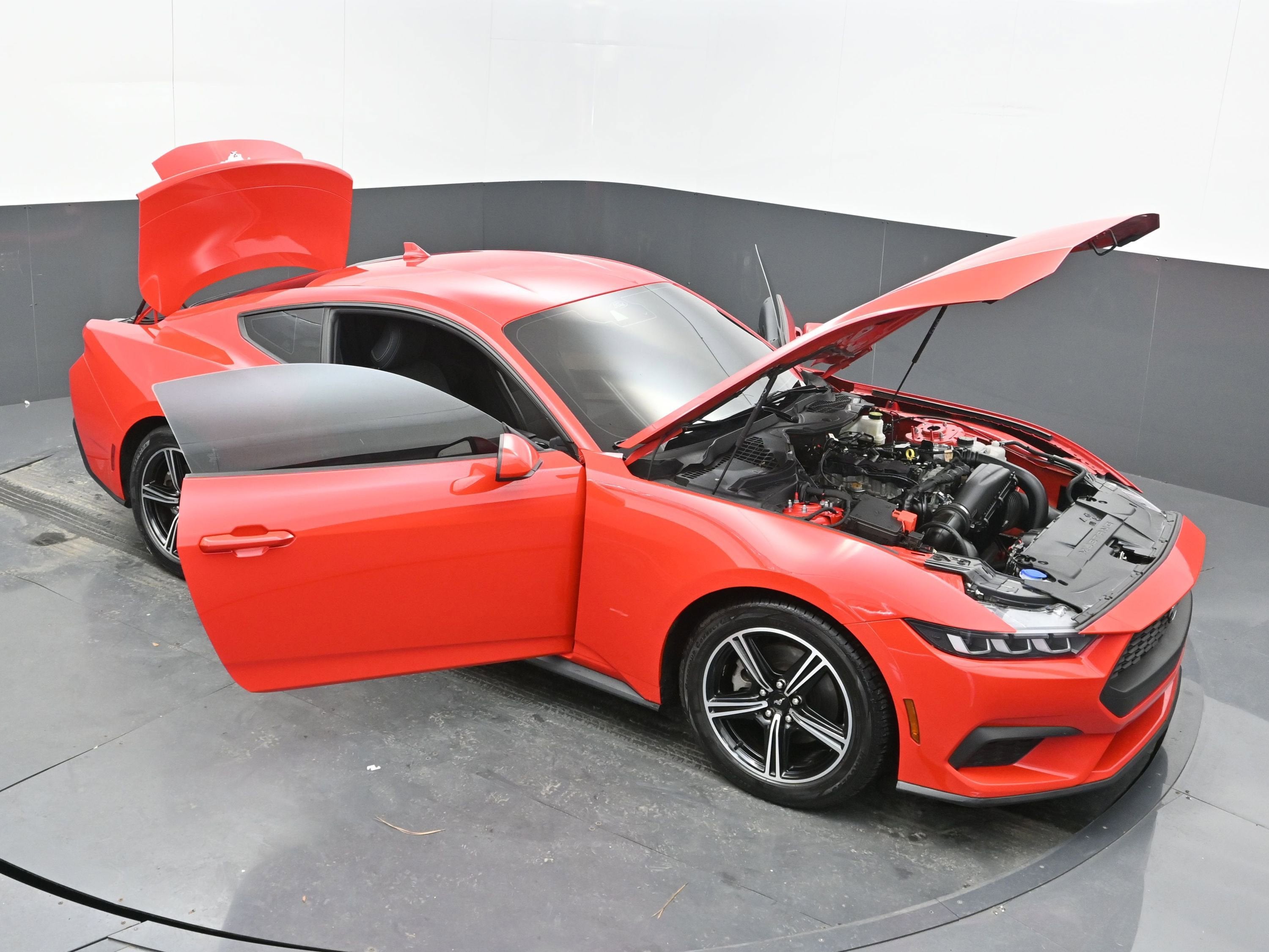 2024 Ford Mustang EcoBoost Fastback