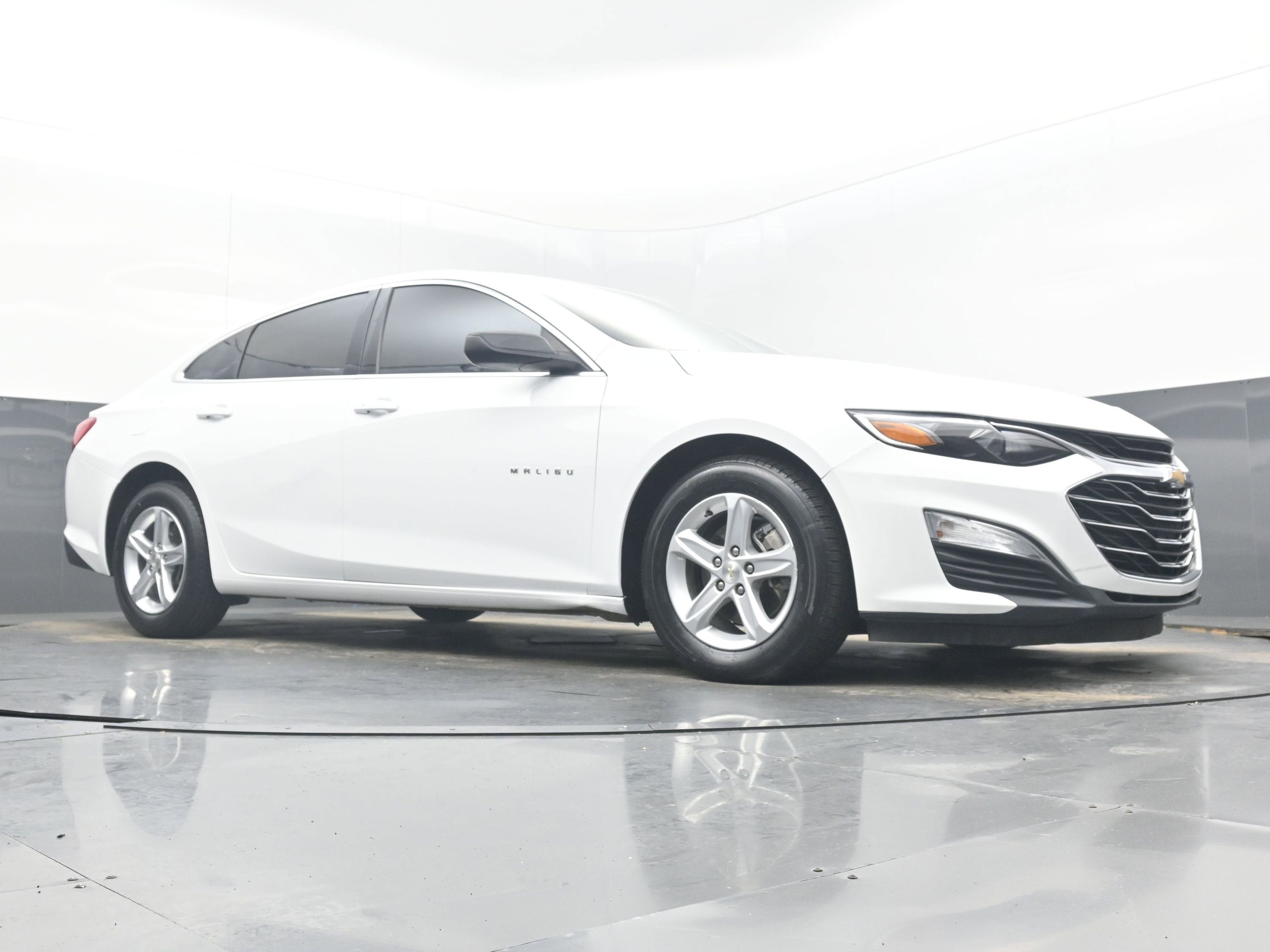 2021 Chevrolet Malibu LS