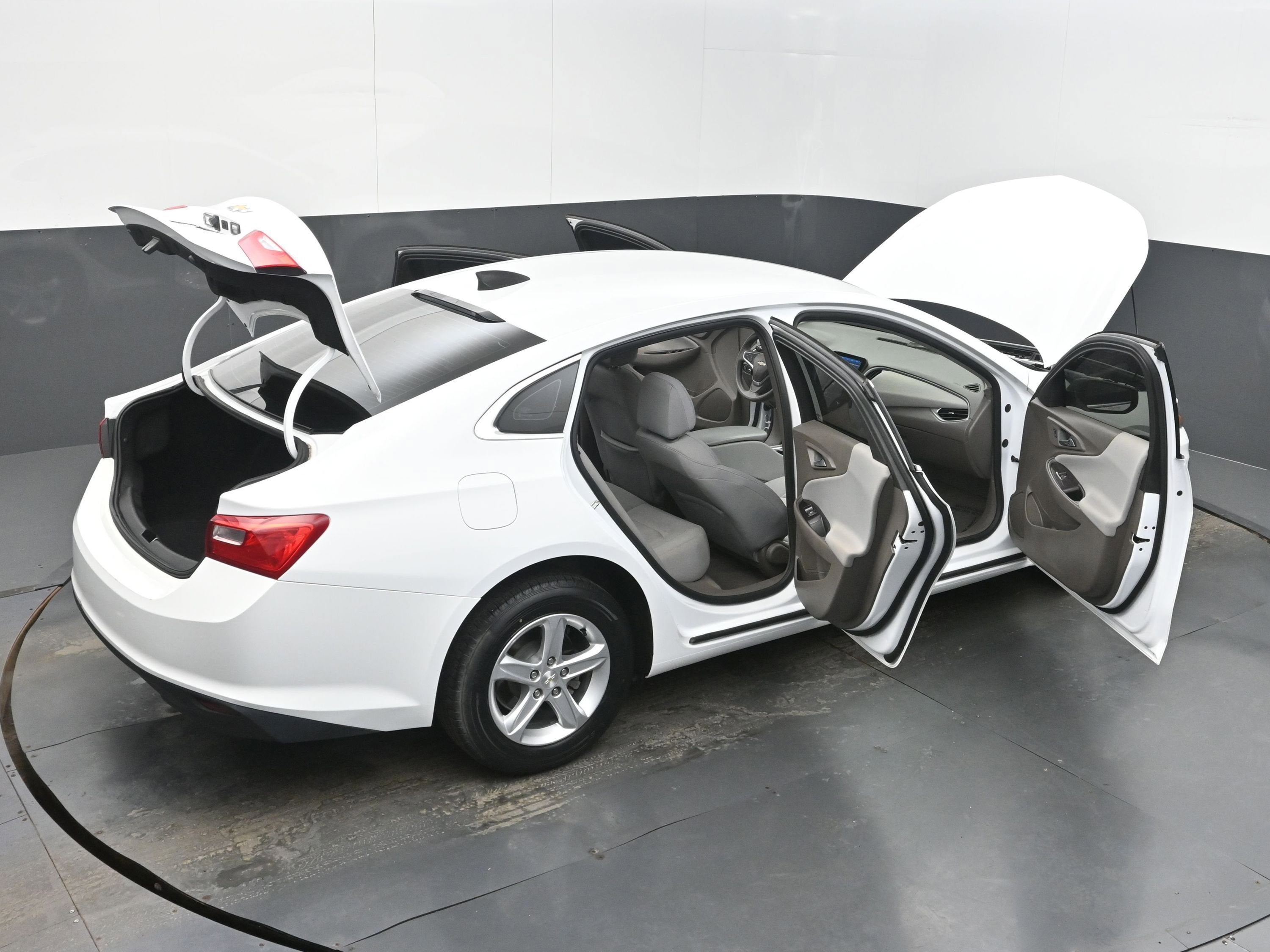 2021 Chevrolet Malibu LS