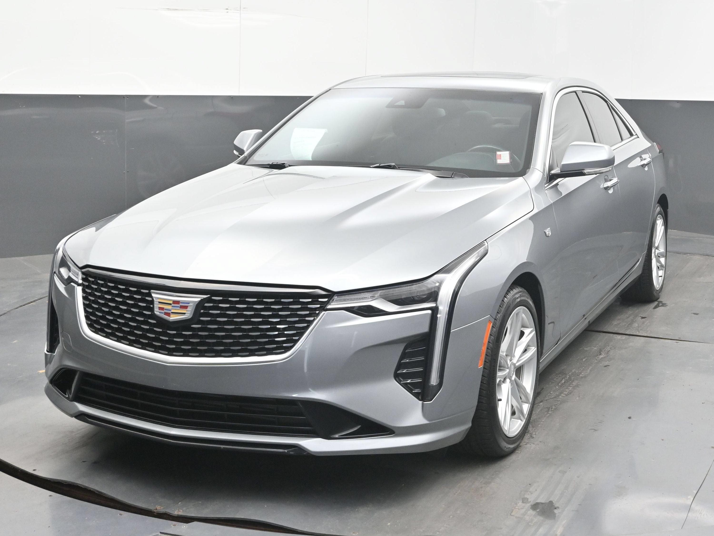 2023 Cadillac CT4 Luxury