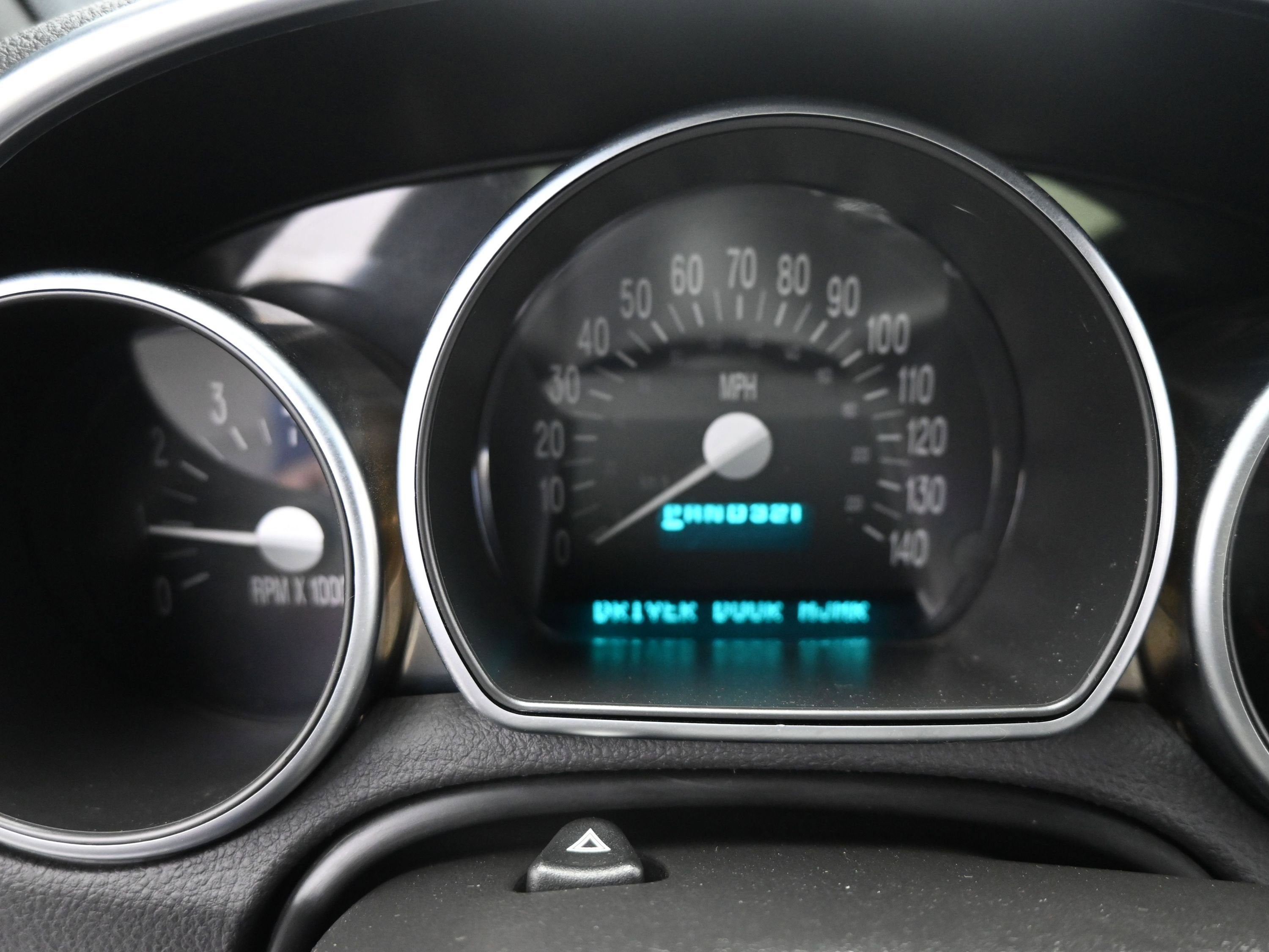 2004 Chevrolet SSR LS