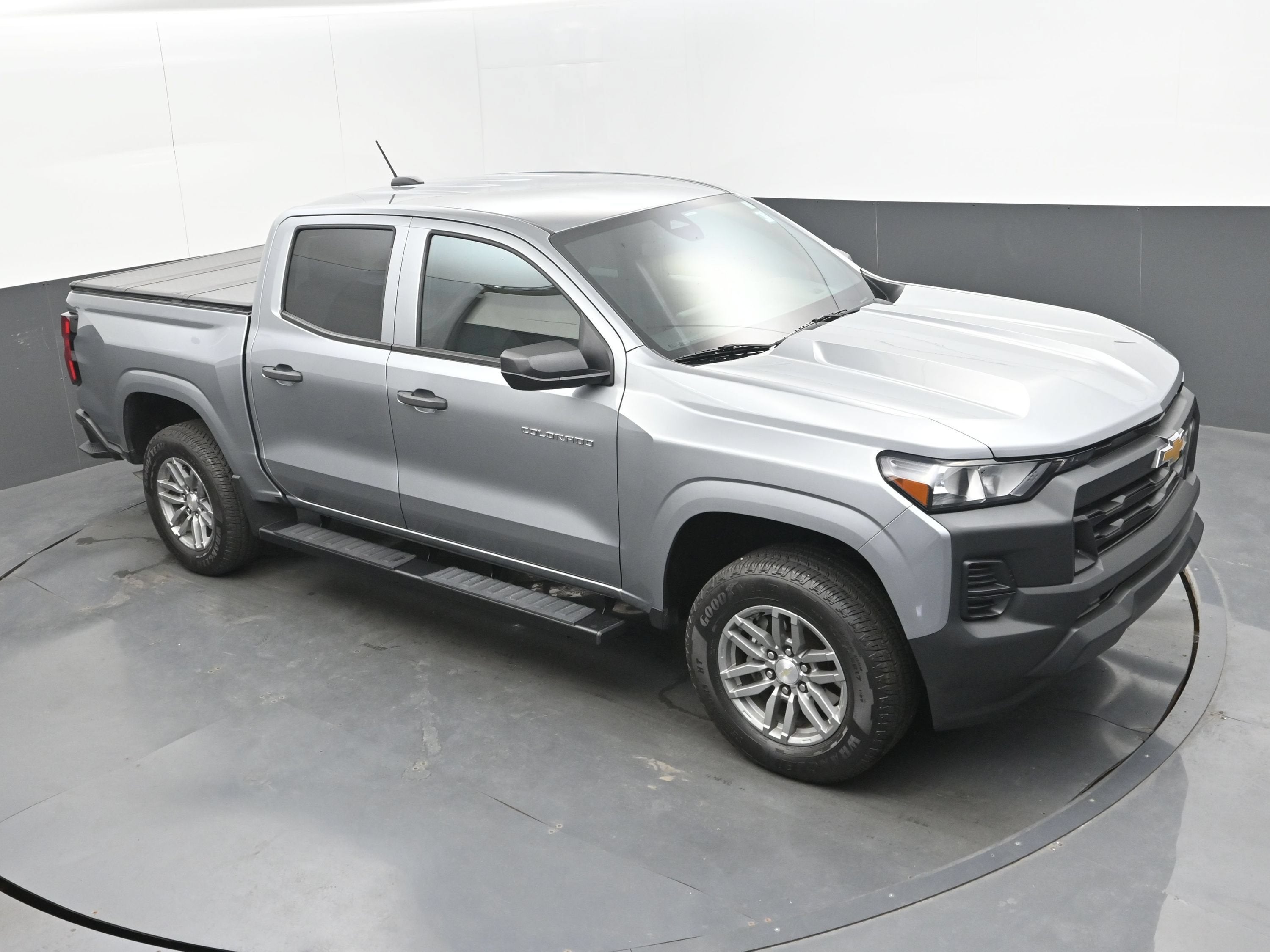 2024 Chevrolet Colorado WT