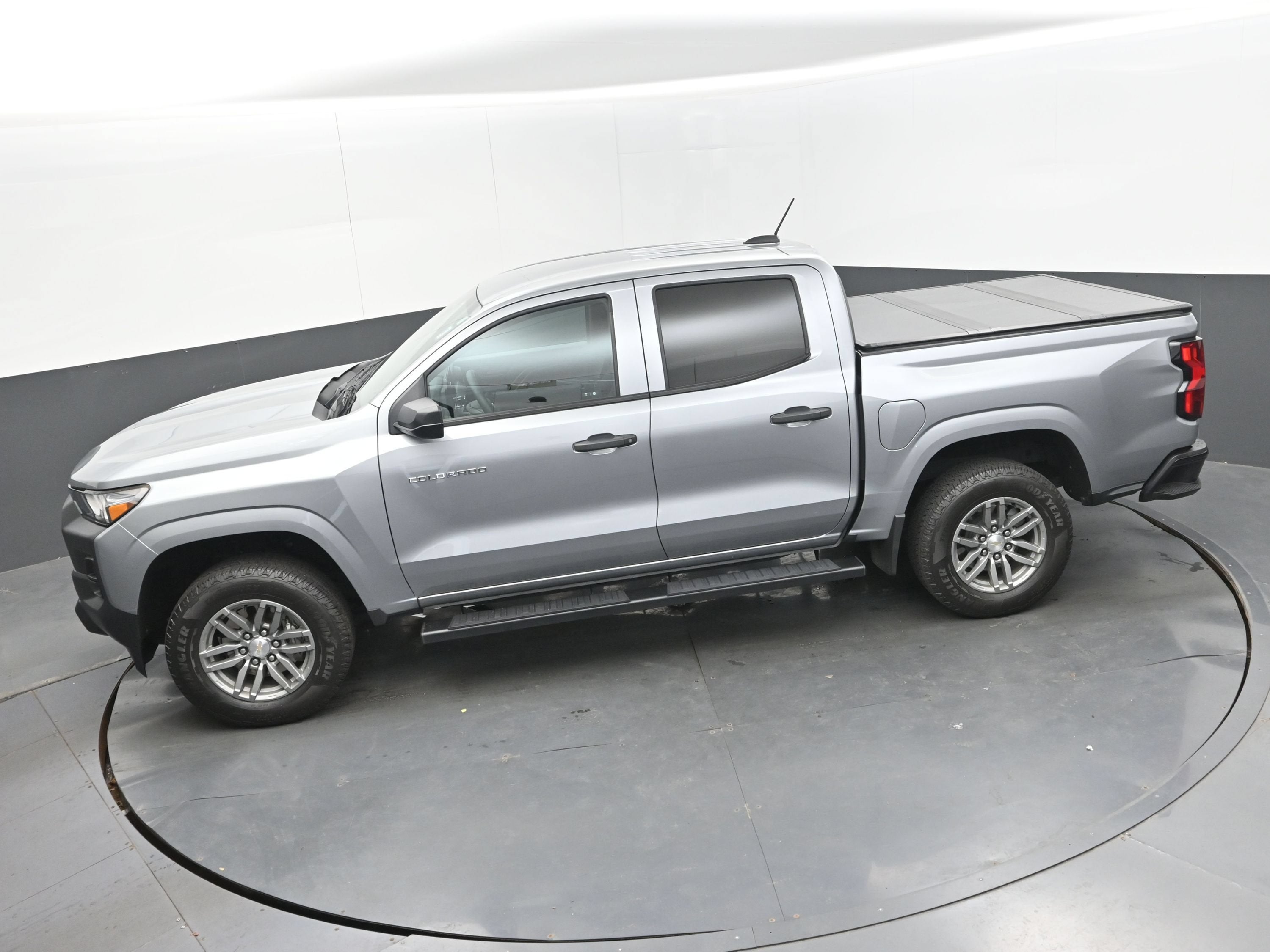 2024 Chevrolet Colorado WT