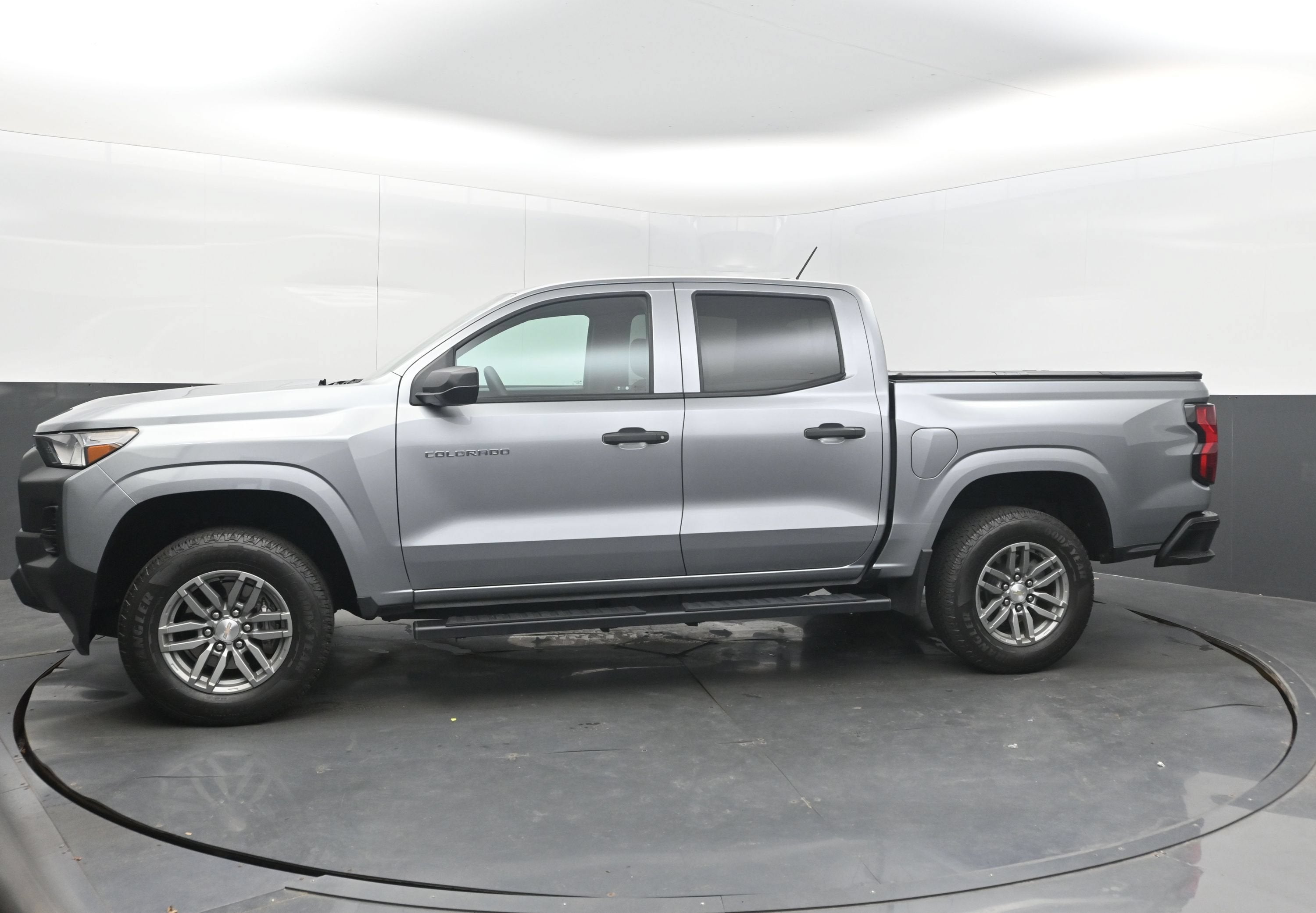 2024 Chevrolet Colorado WT