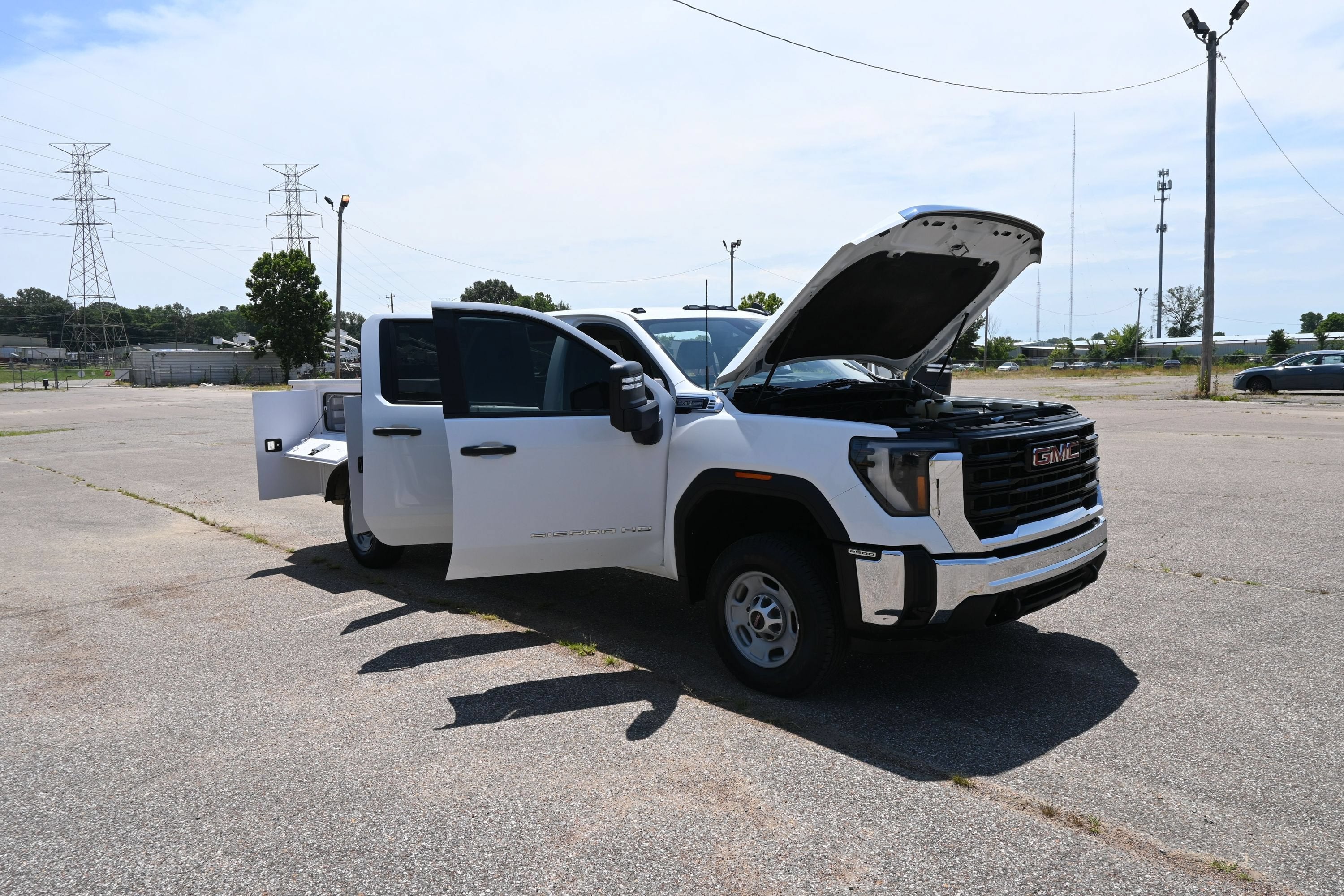 2024 GMC Sierra 2500 HD Pro
