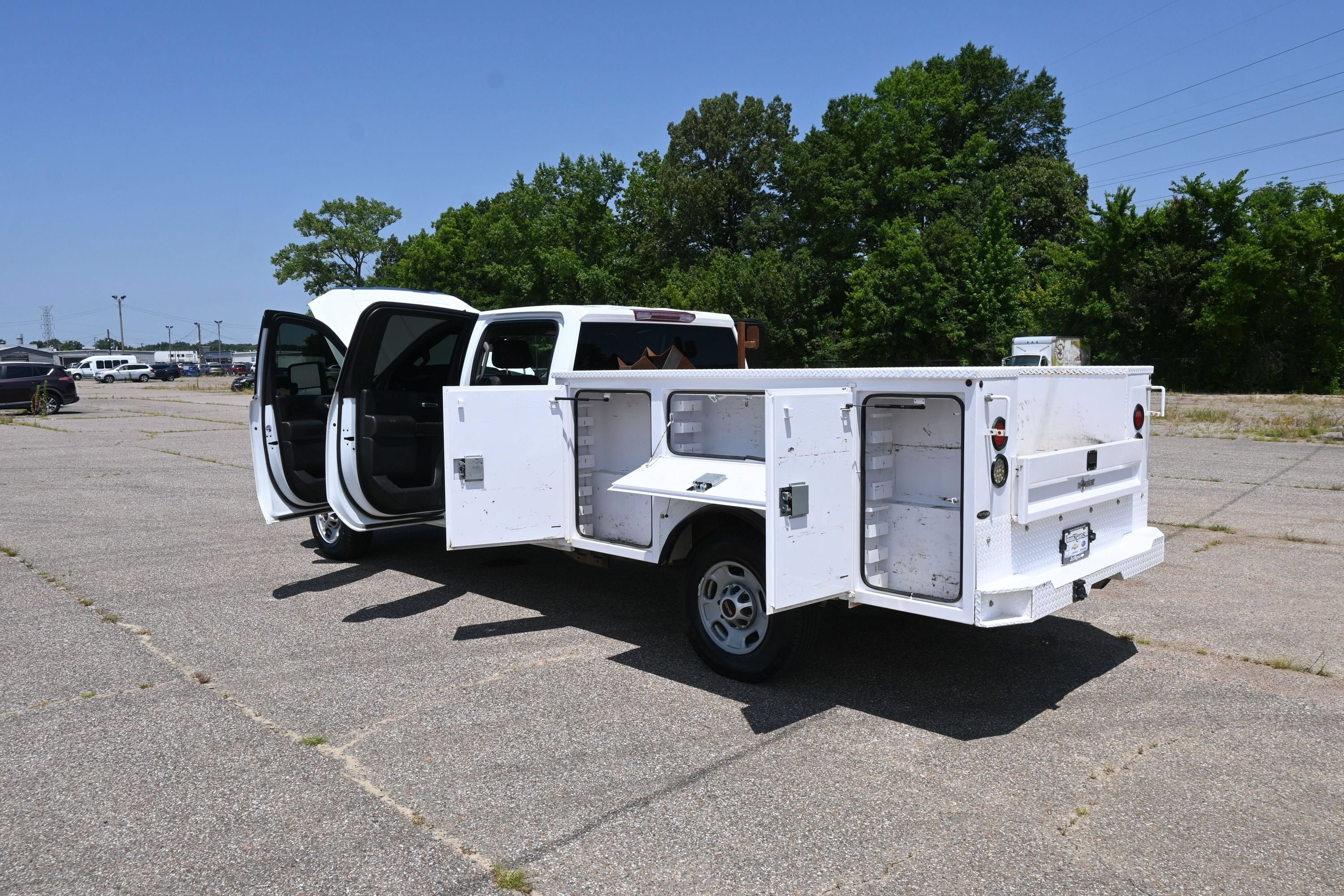 2024 GMC Sierra 2500 HD Pro