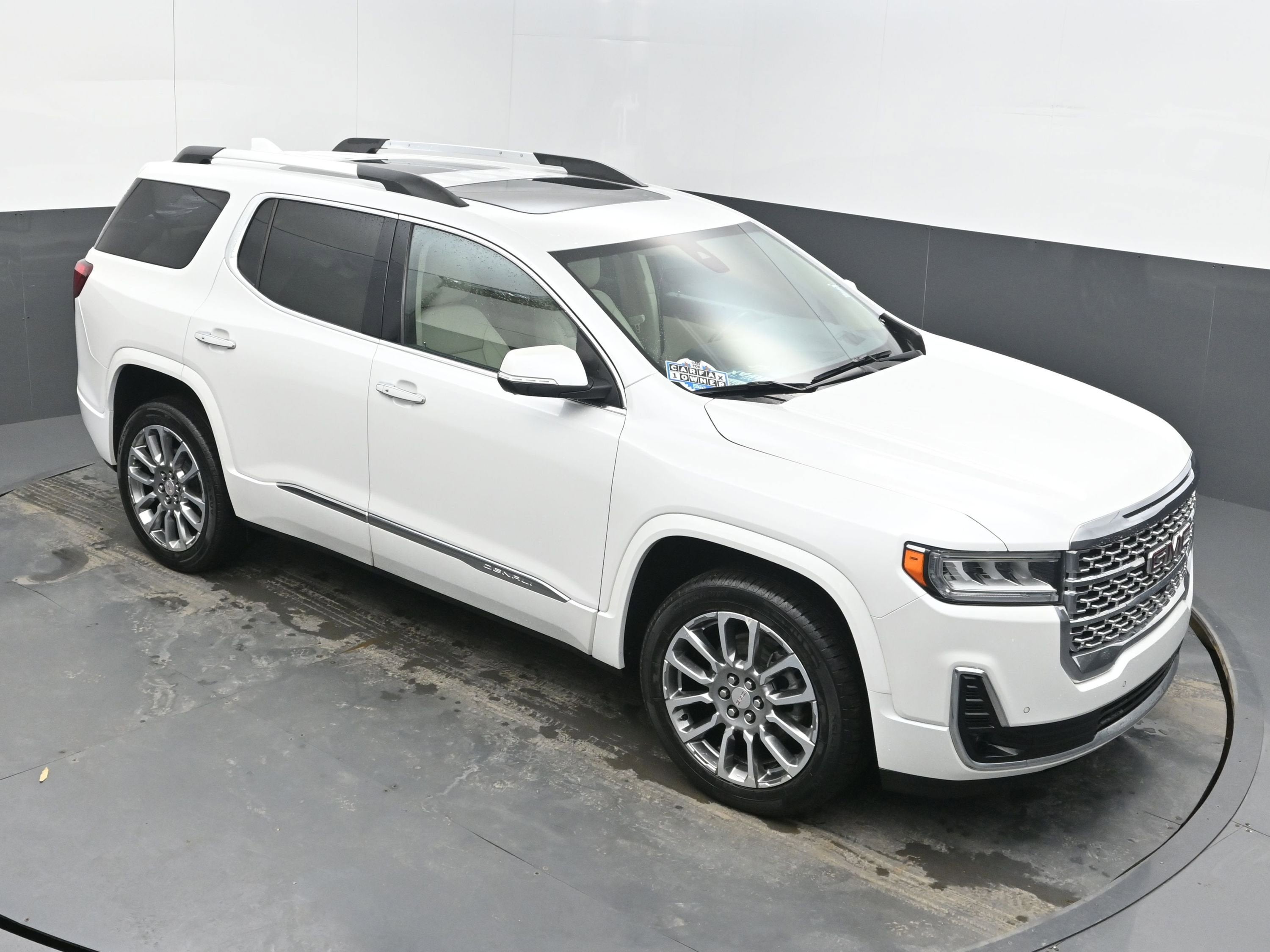 2022 GMC Acadia Denali