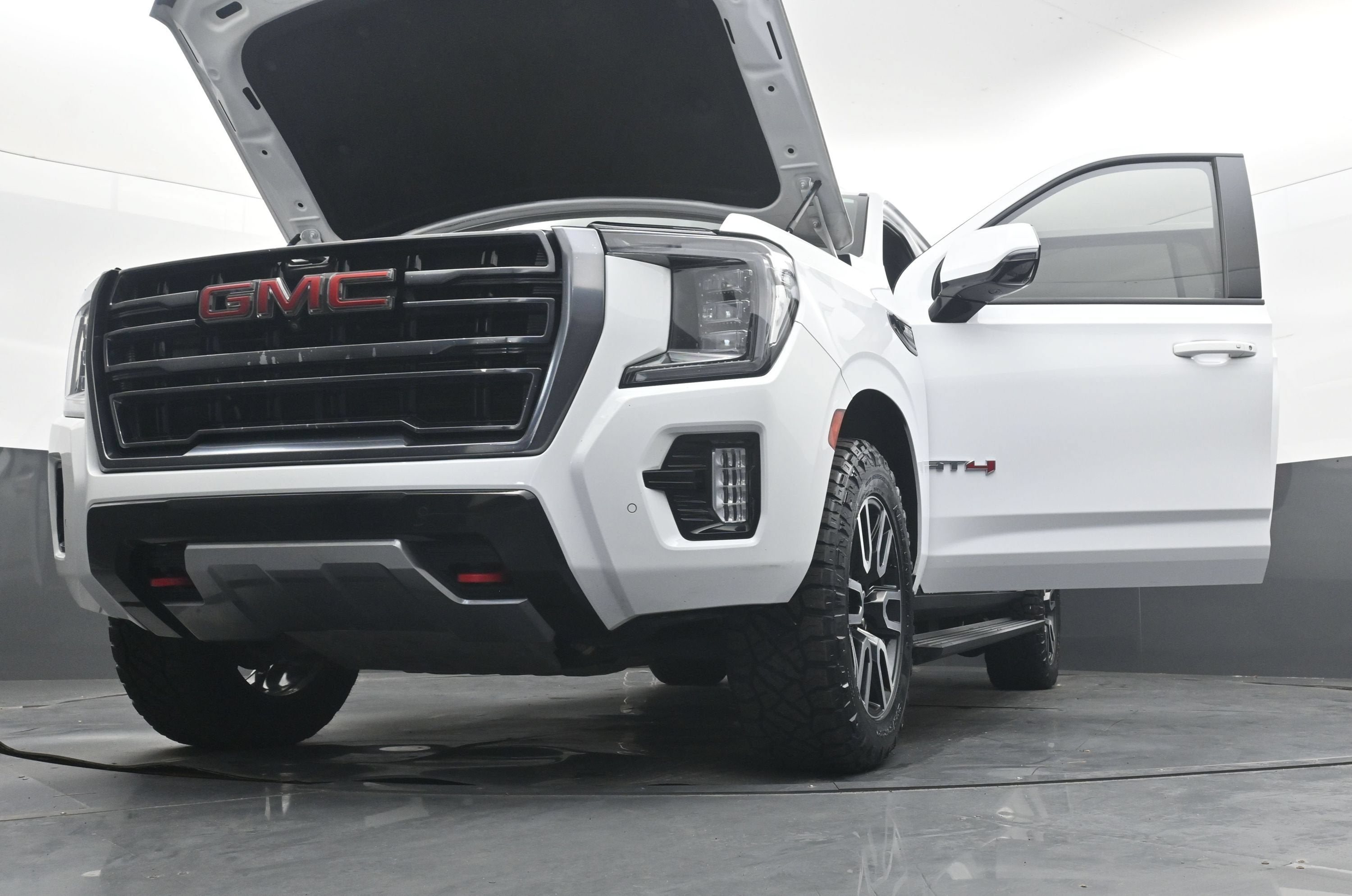 2021 GMC Yukon XL AT4
