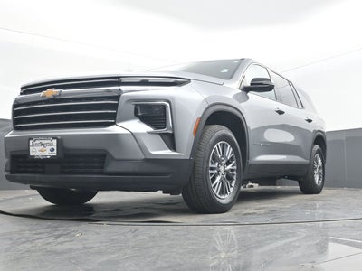2025 Chevrolet Traverse LT