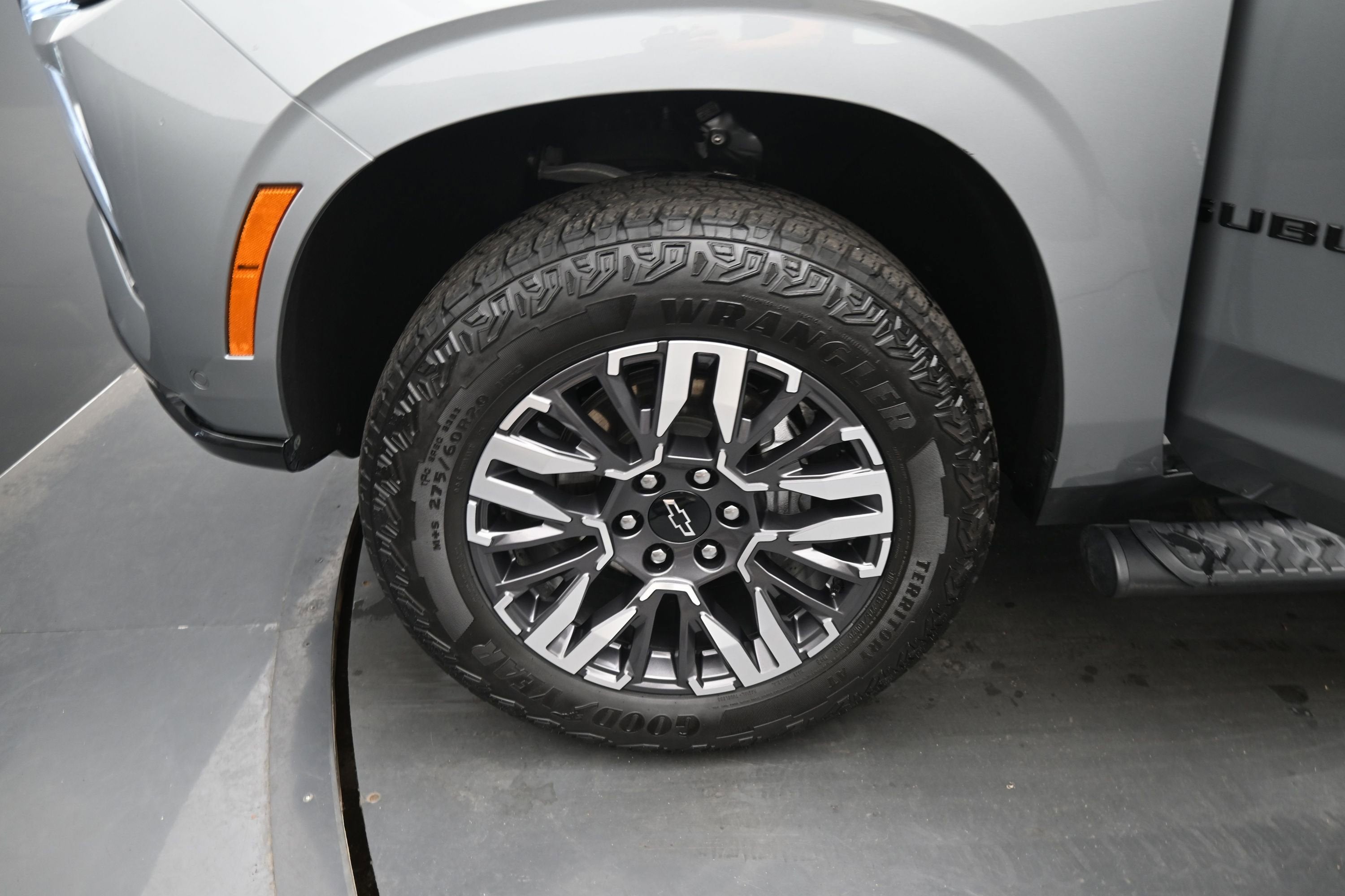 2025 Chevrolet Suburban Z71