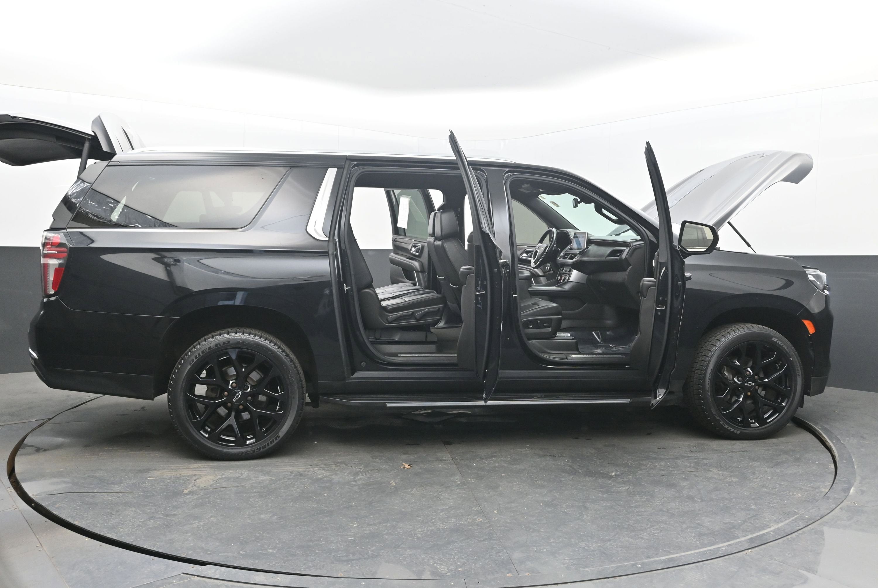 2021 Chevrolet Suburban LT