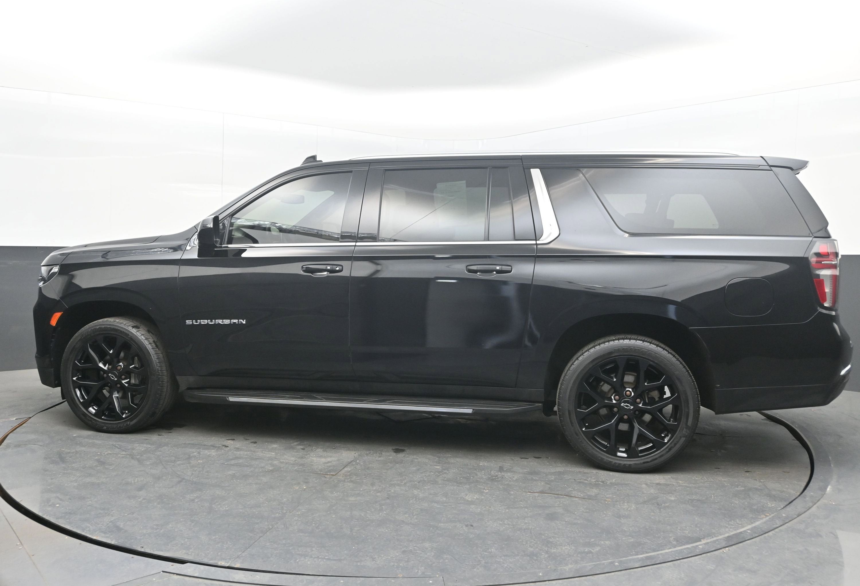 2021 Chevrolet Suburban LT