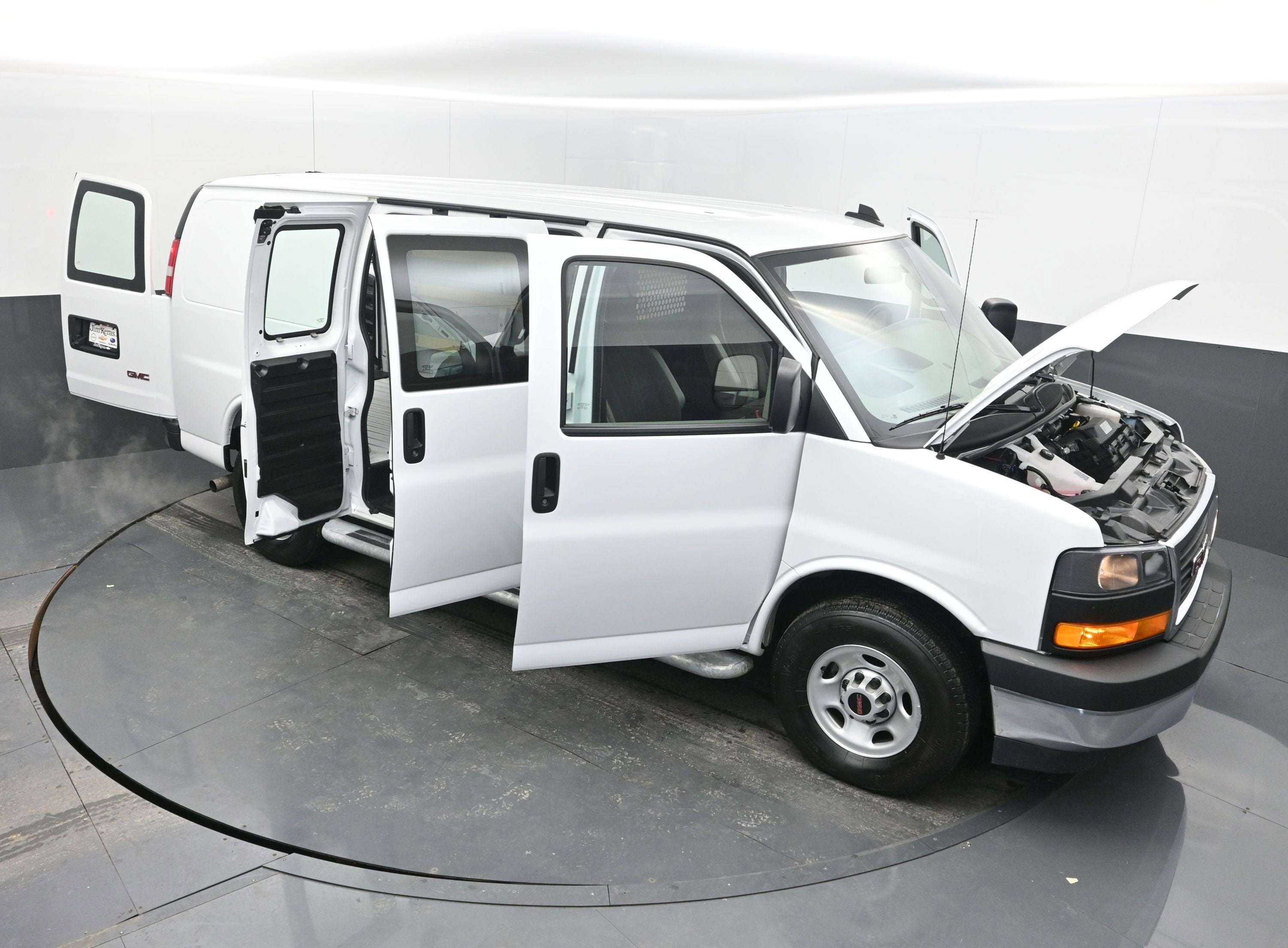 2024 GMC Savana Cargo 2500 Work Van