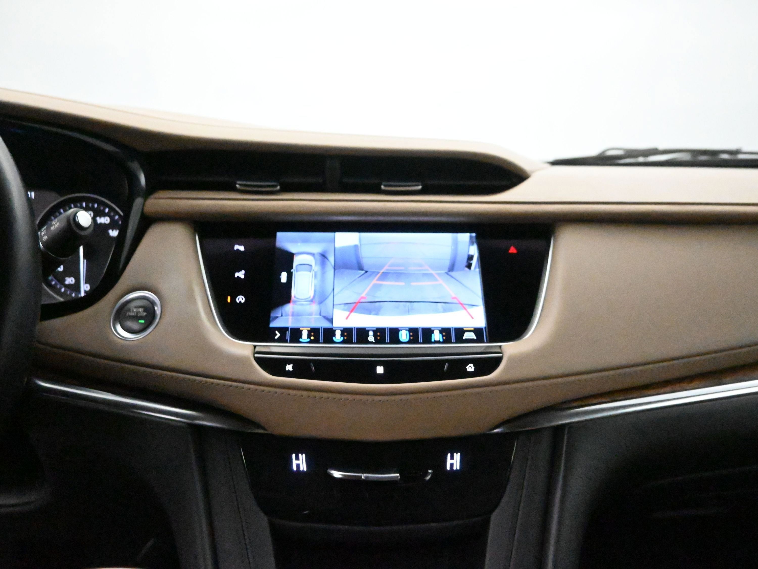 2020 Cadillac XT5 Sport