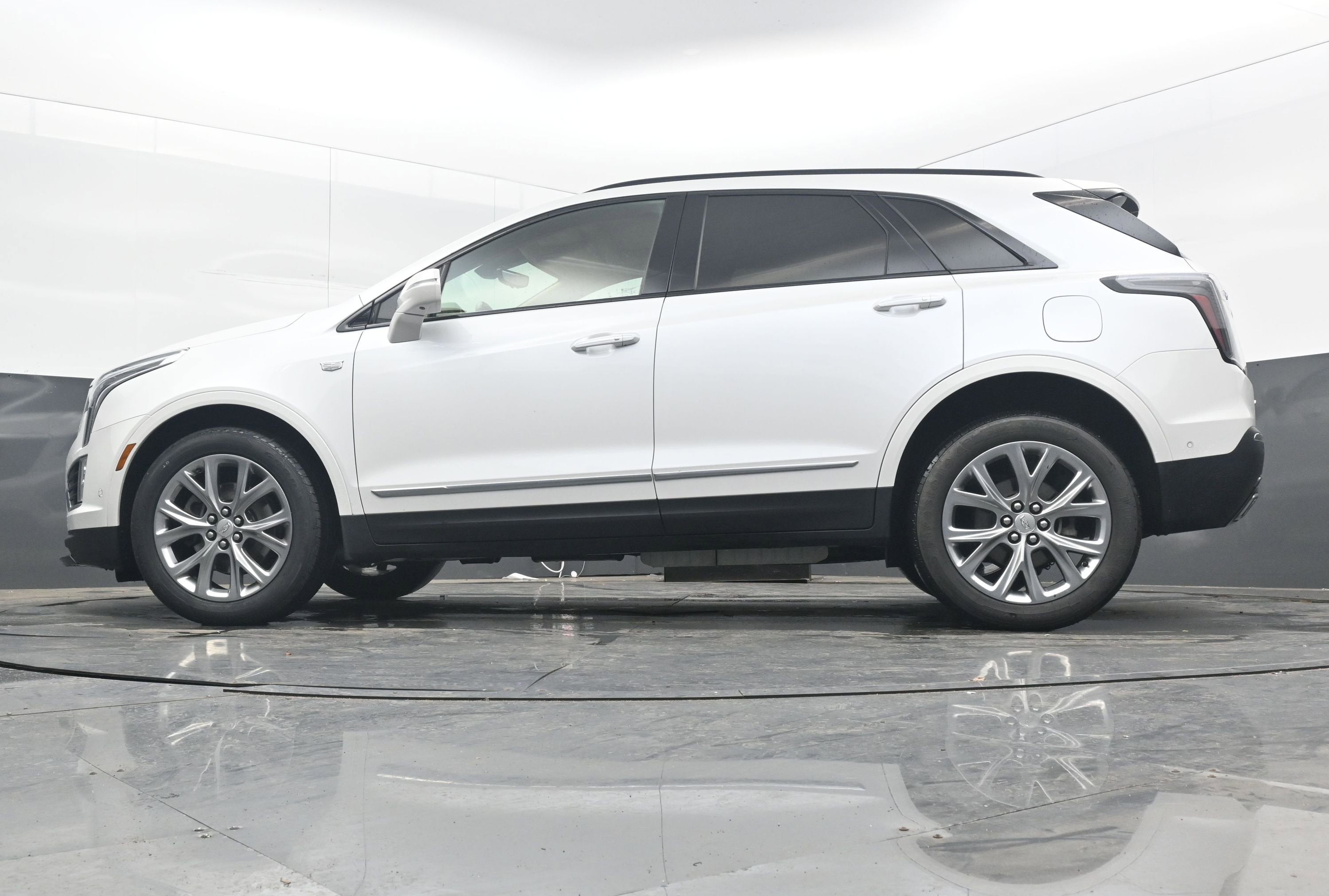 2020 Cadillac XT5 Sport