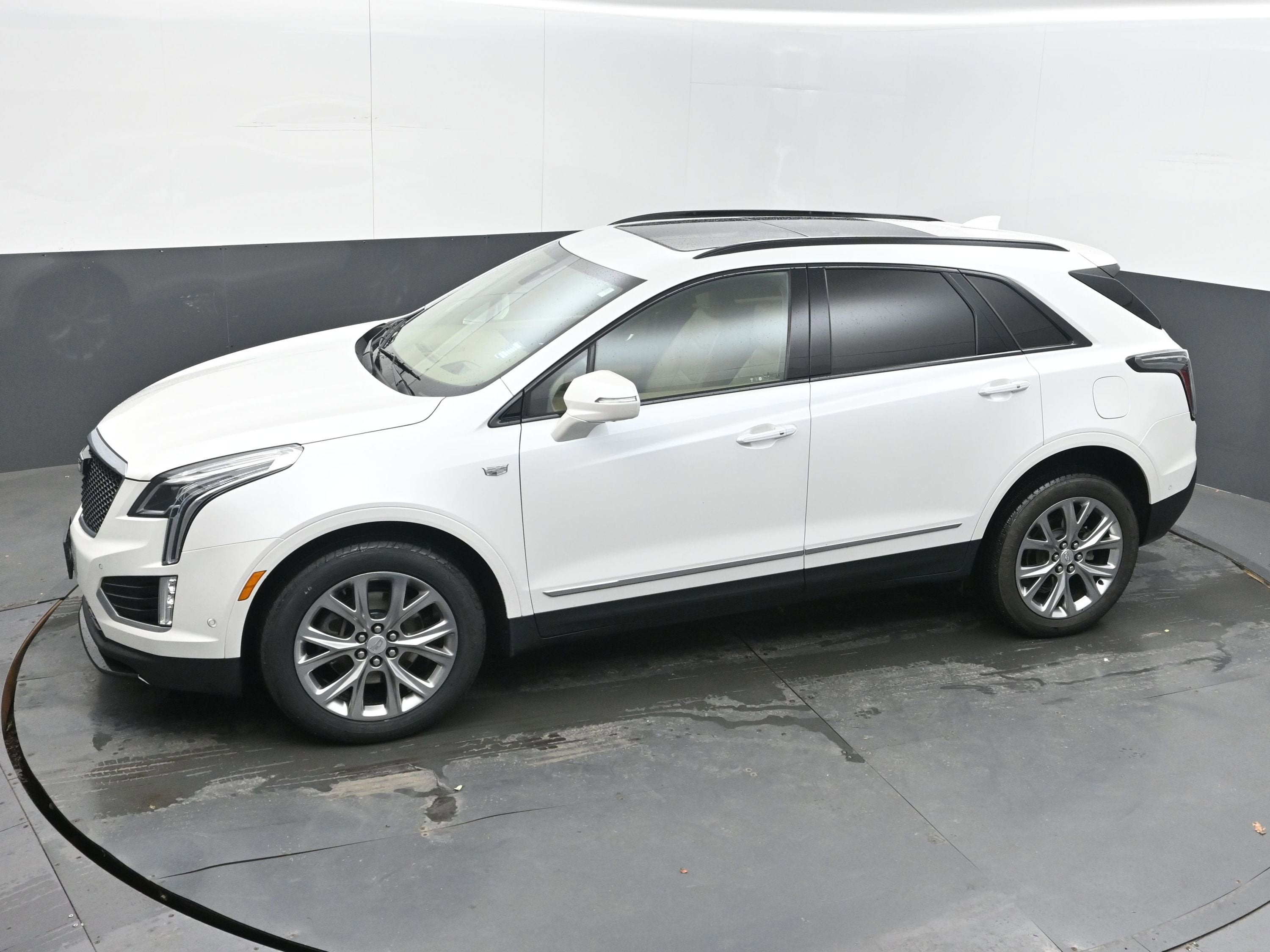 2020 Cadillac XT5 Sport
