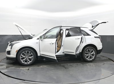 2020 Cadillac XT5 Sport