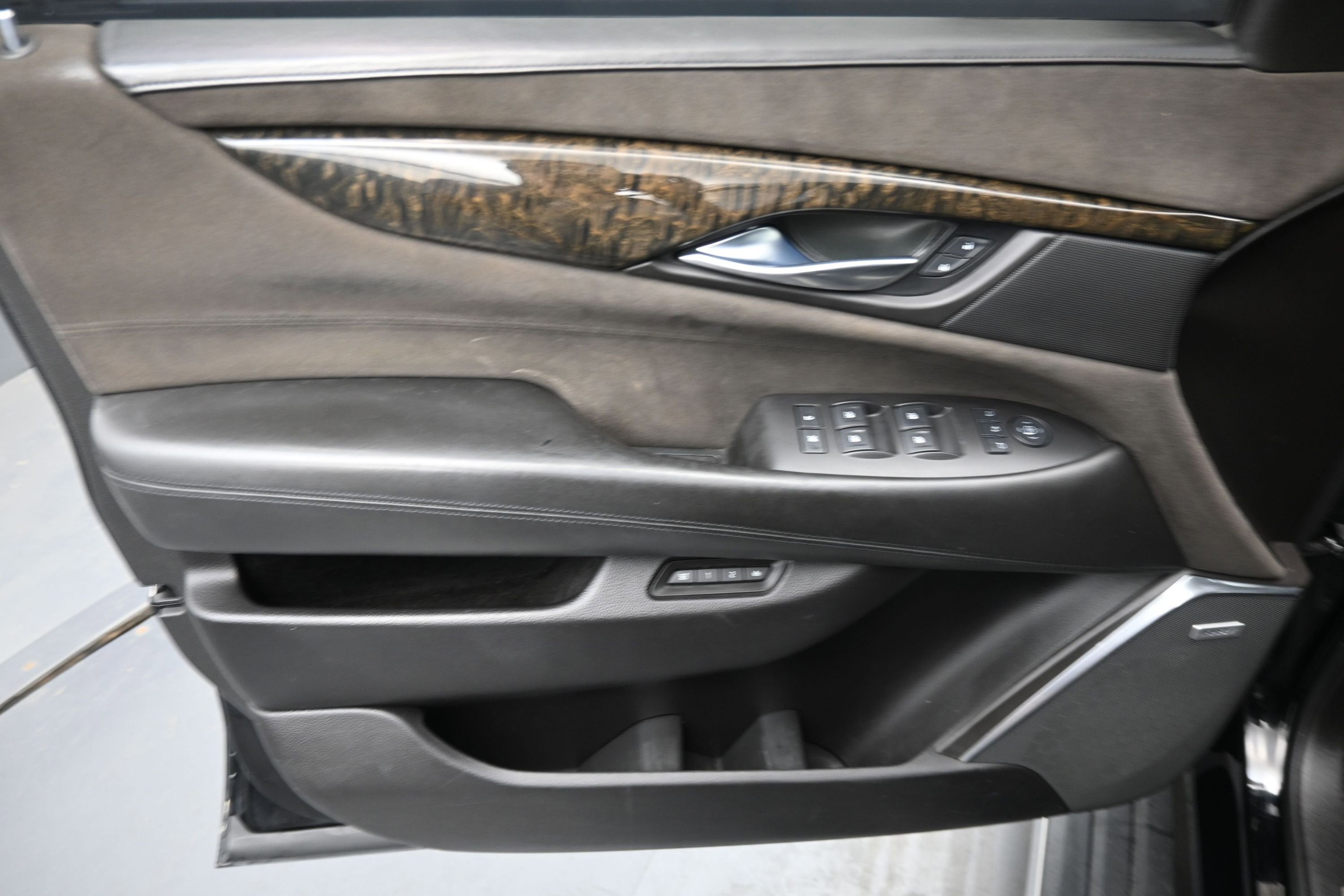 2016 Cadillac Escalade Platinum