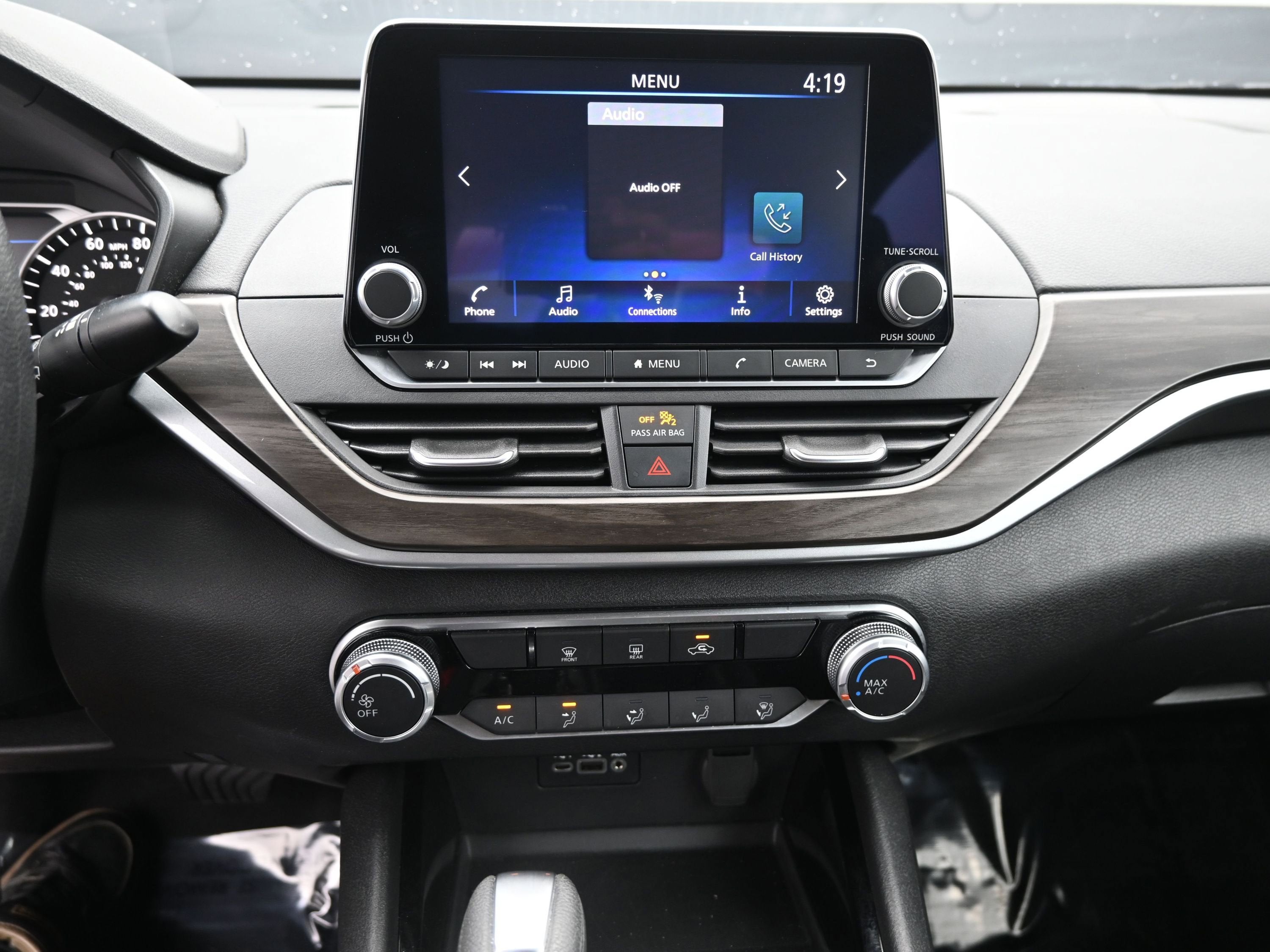 2024 Nissan Altima SV FWD