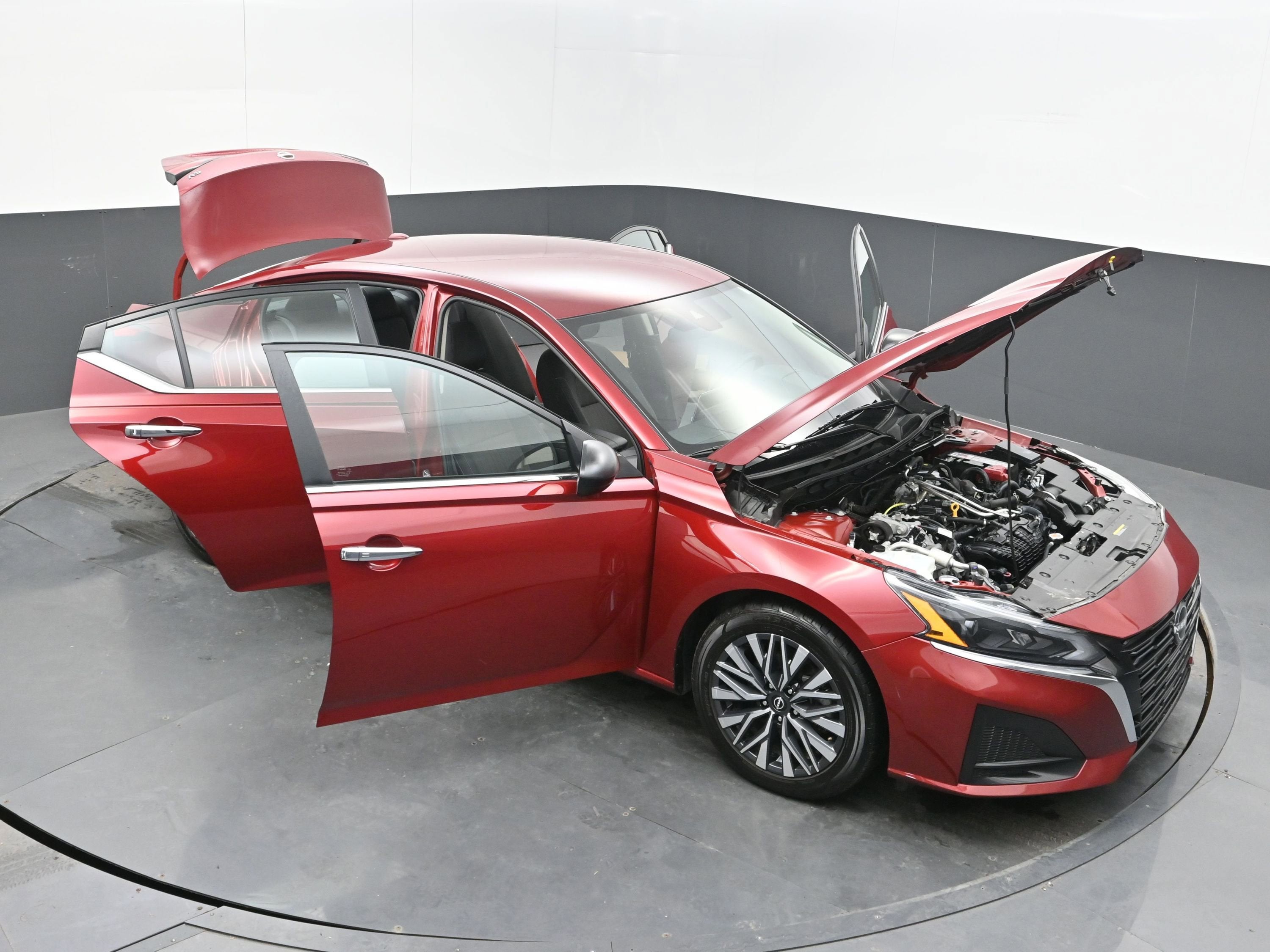 2024 Nissan Altima SV FWD