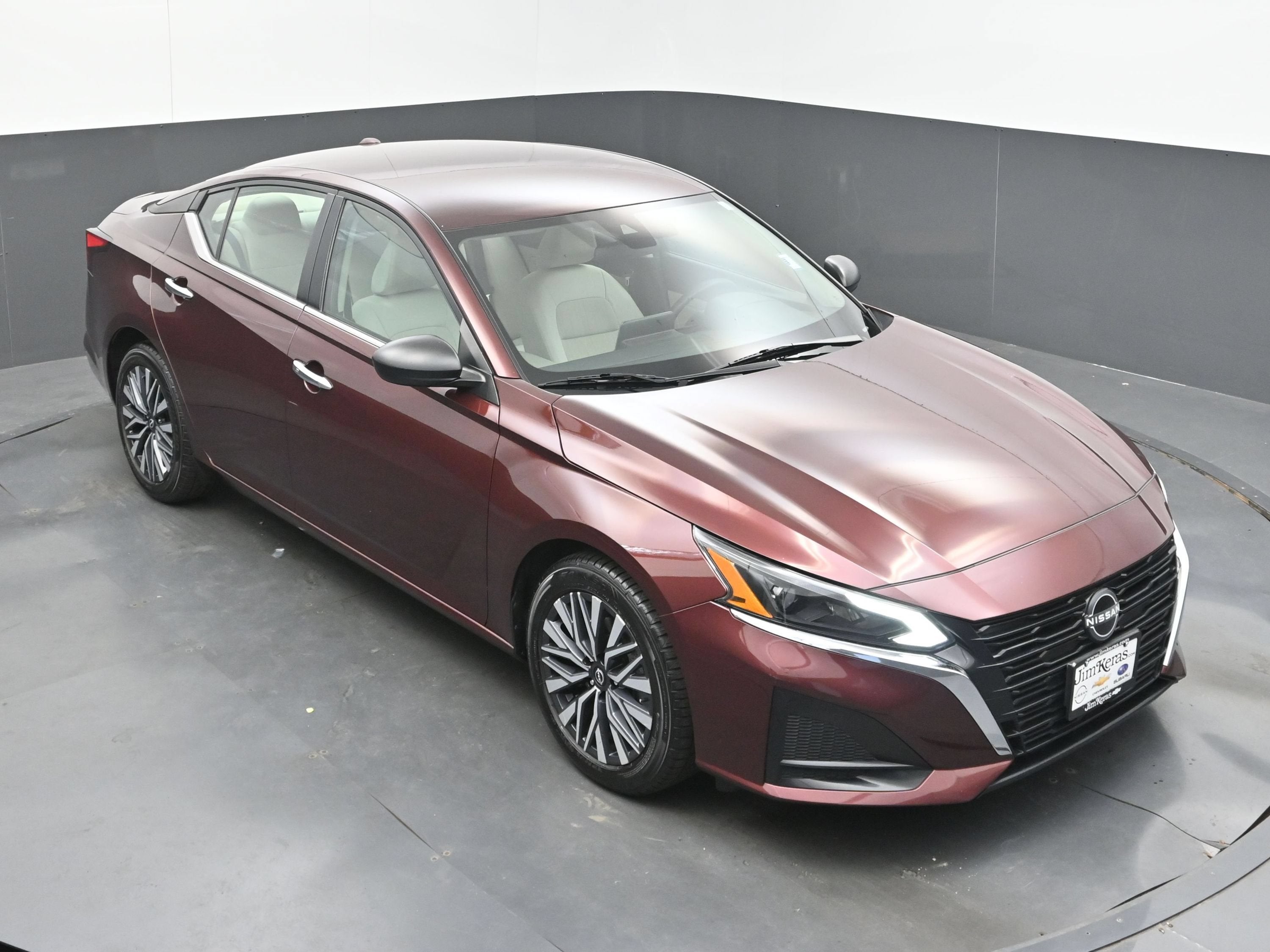 2025 Nissan Altima SV FWD