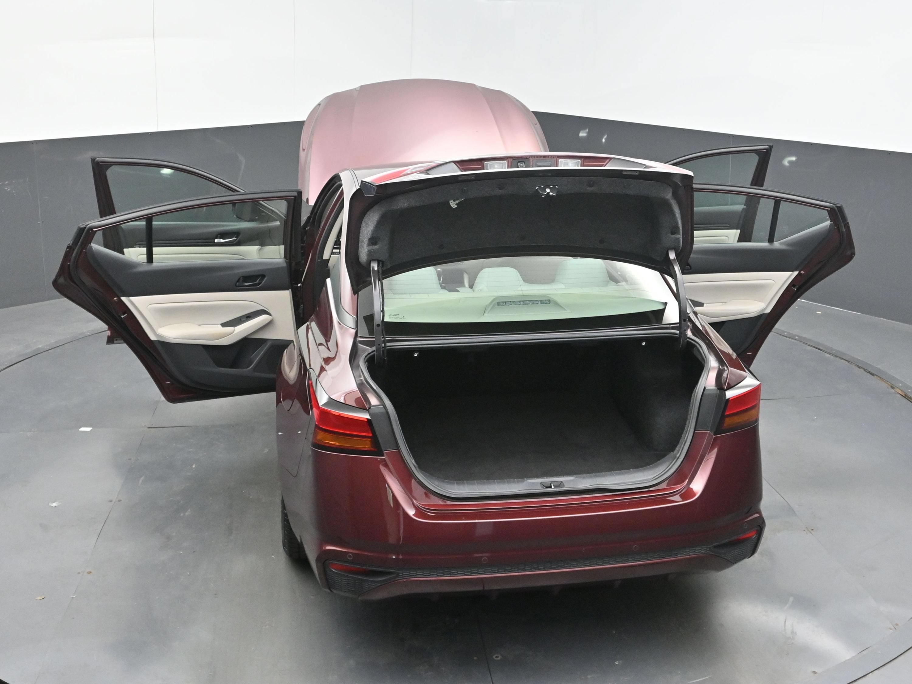2025 Nissan Altima SV FWD