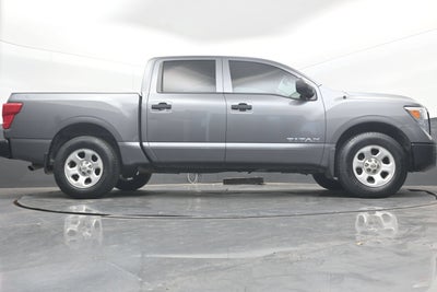 2018 Nissan TITAN S
