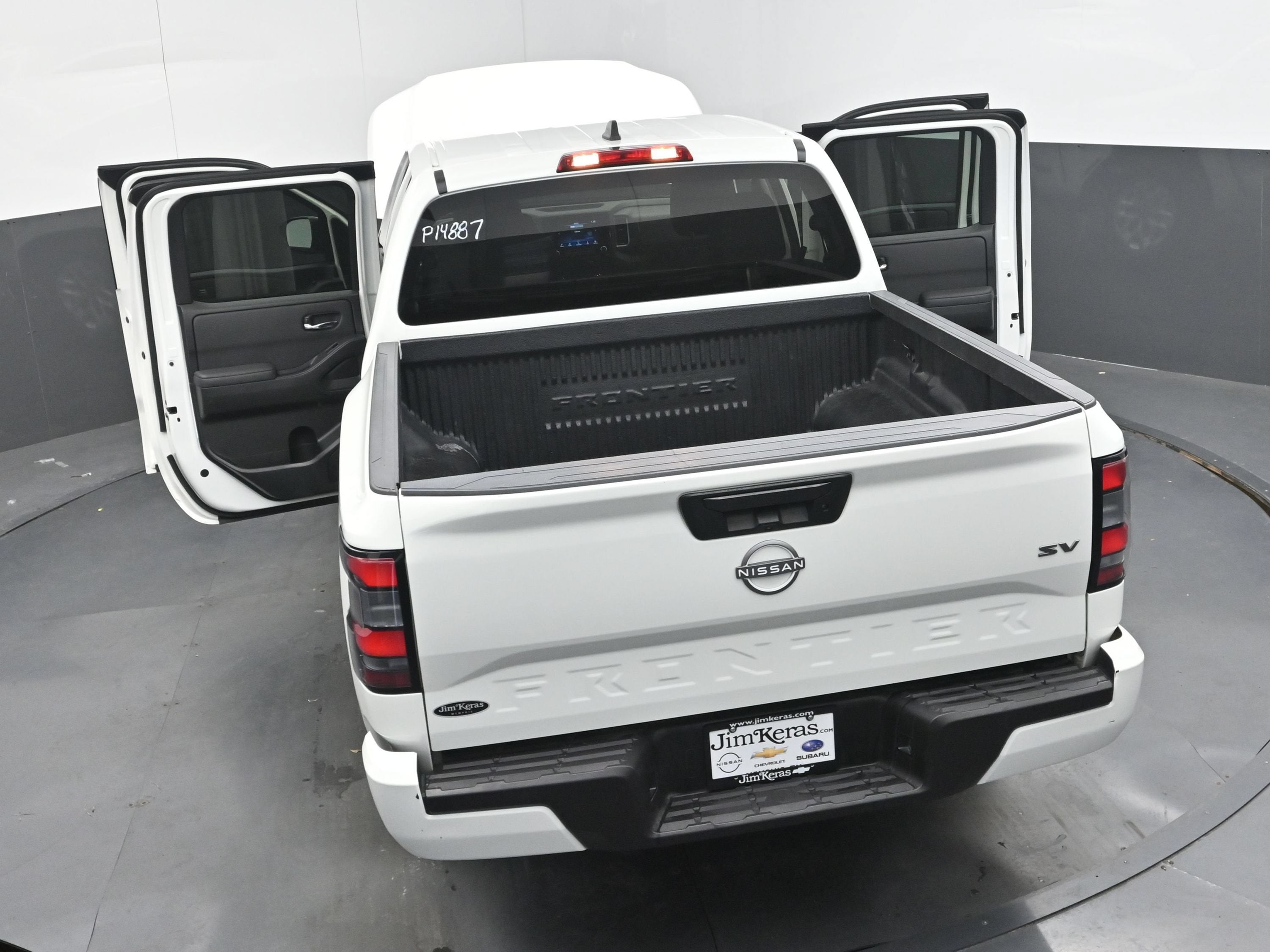 2024 Nissan Frontier SV