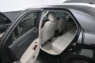 2005 Chrysler 300 300C