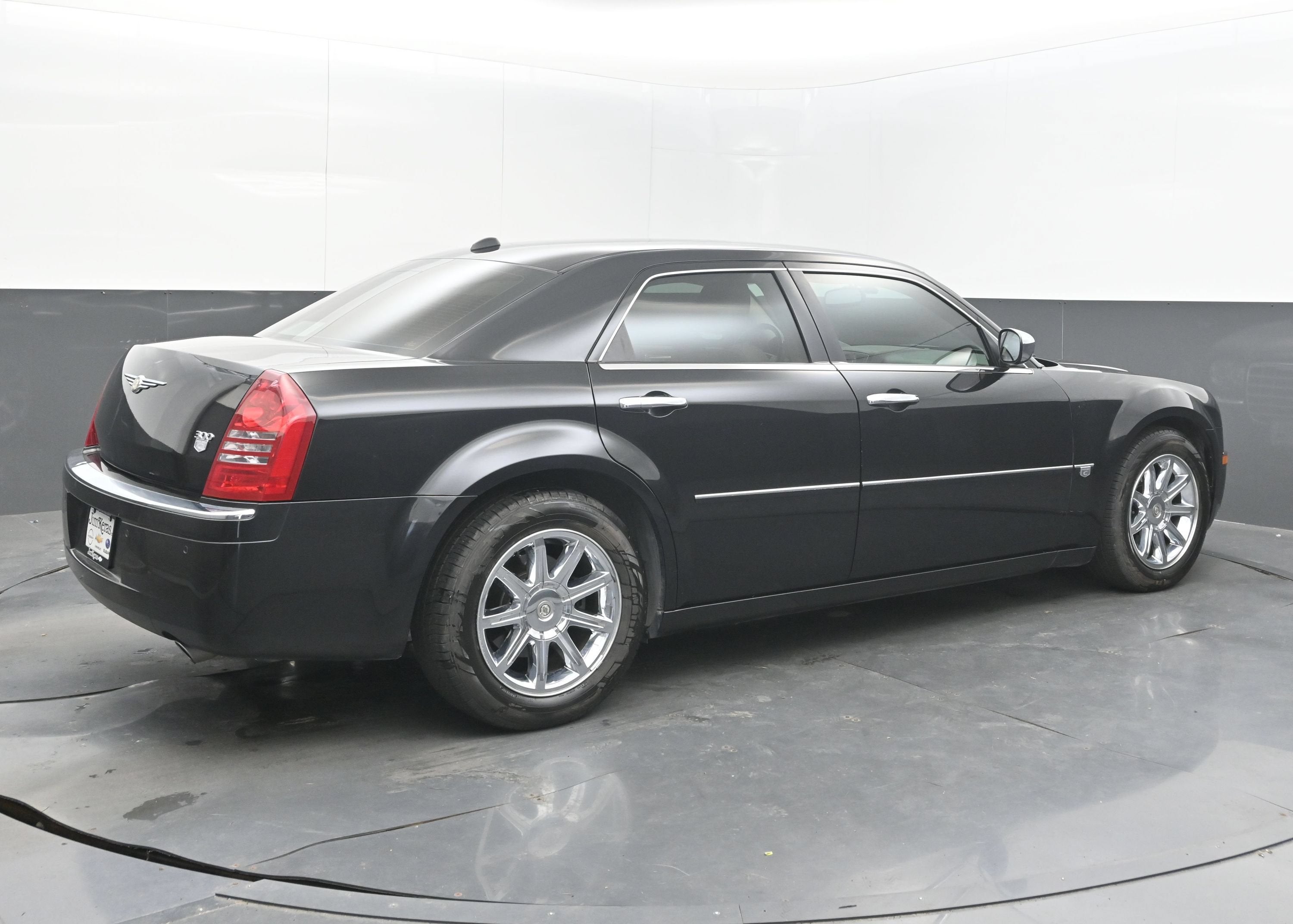 2005 Chrysler 300 300C